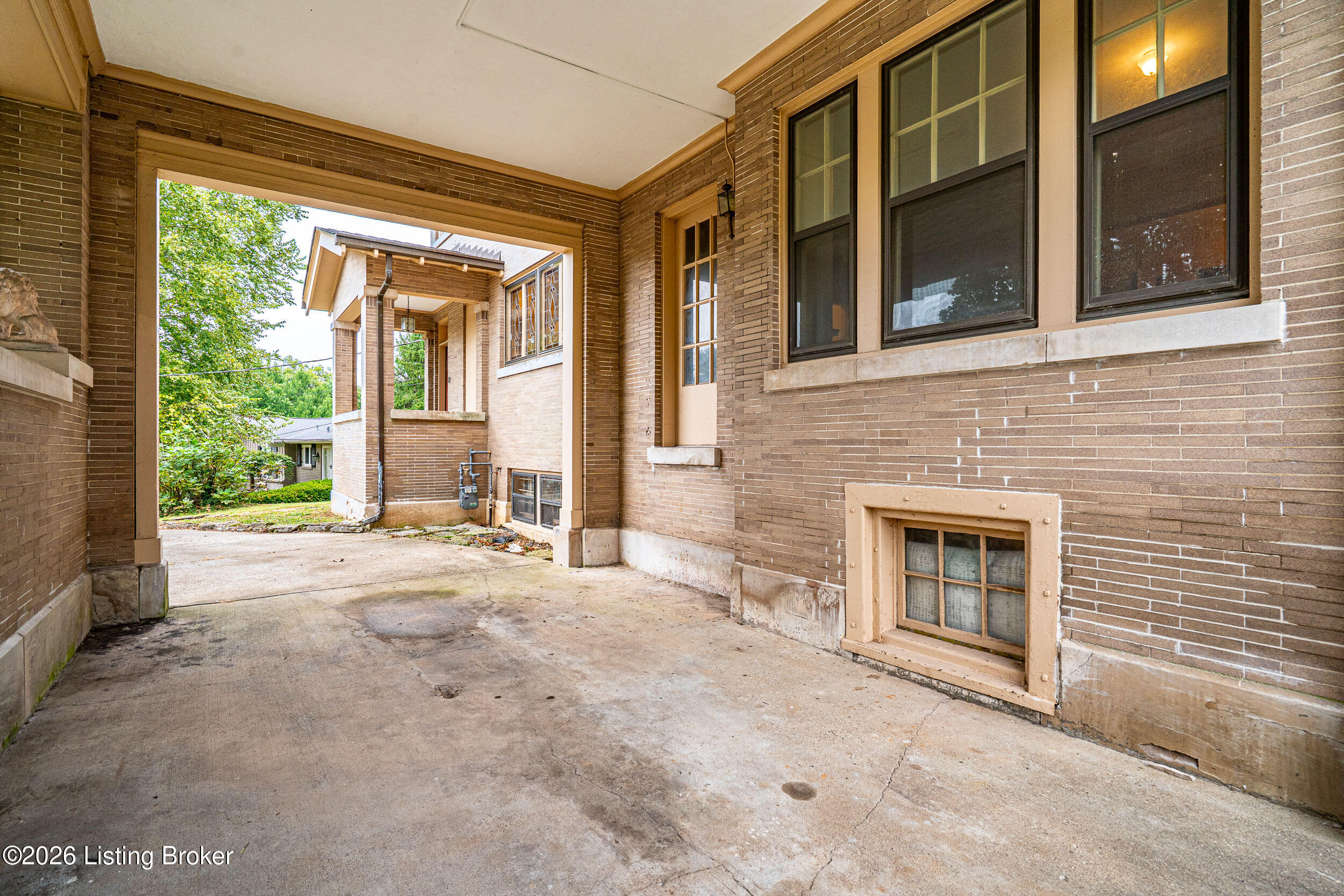1612 Sylvan Way Property Photo 7