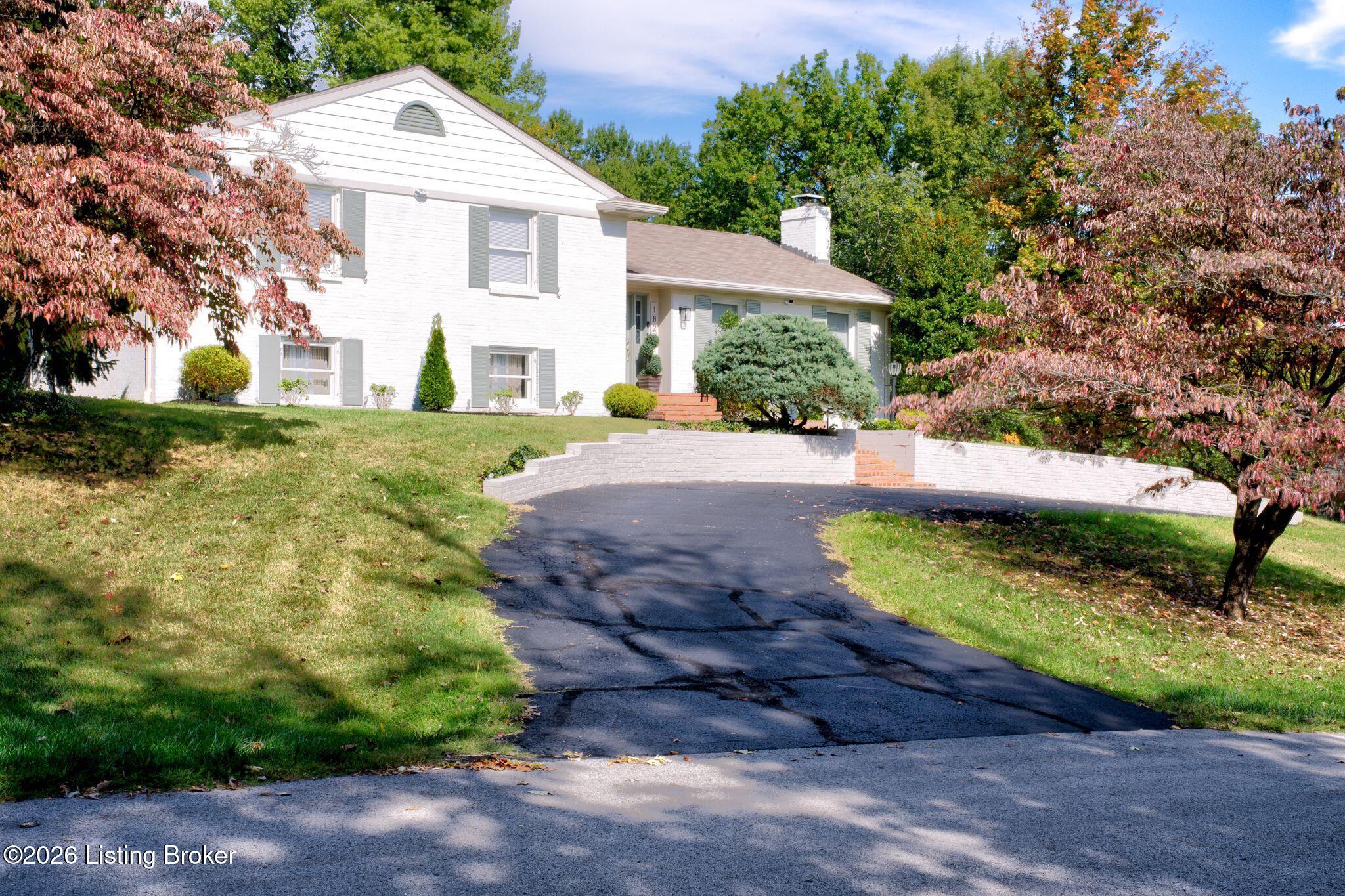 1824 Knollwood Rd Property Photo 1
