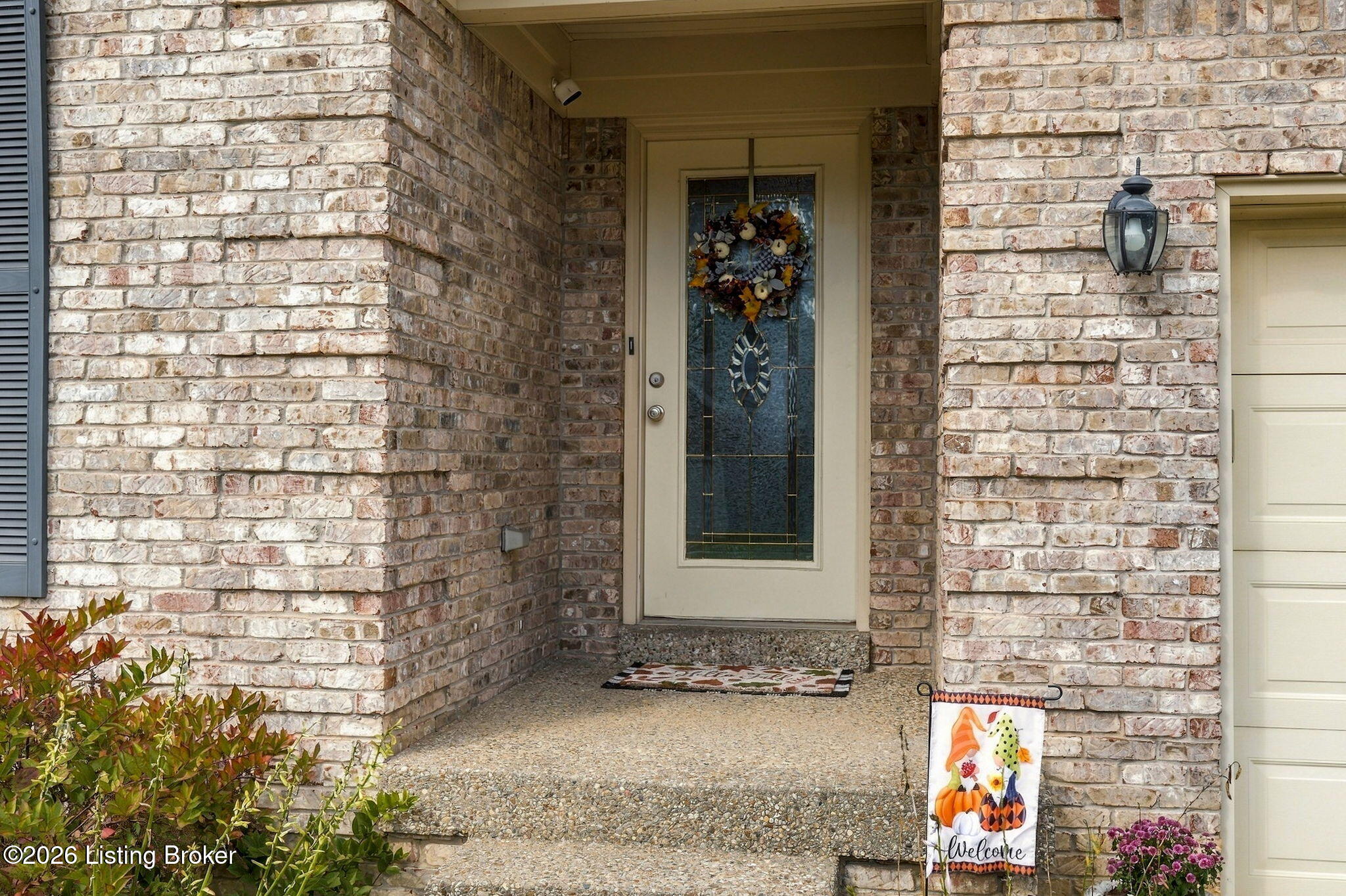 7221 Strive Ln Property Photo 4