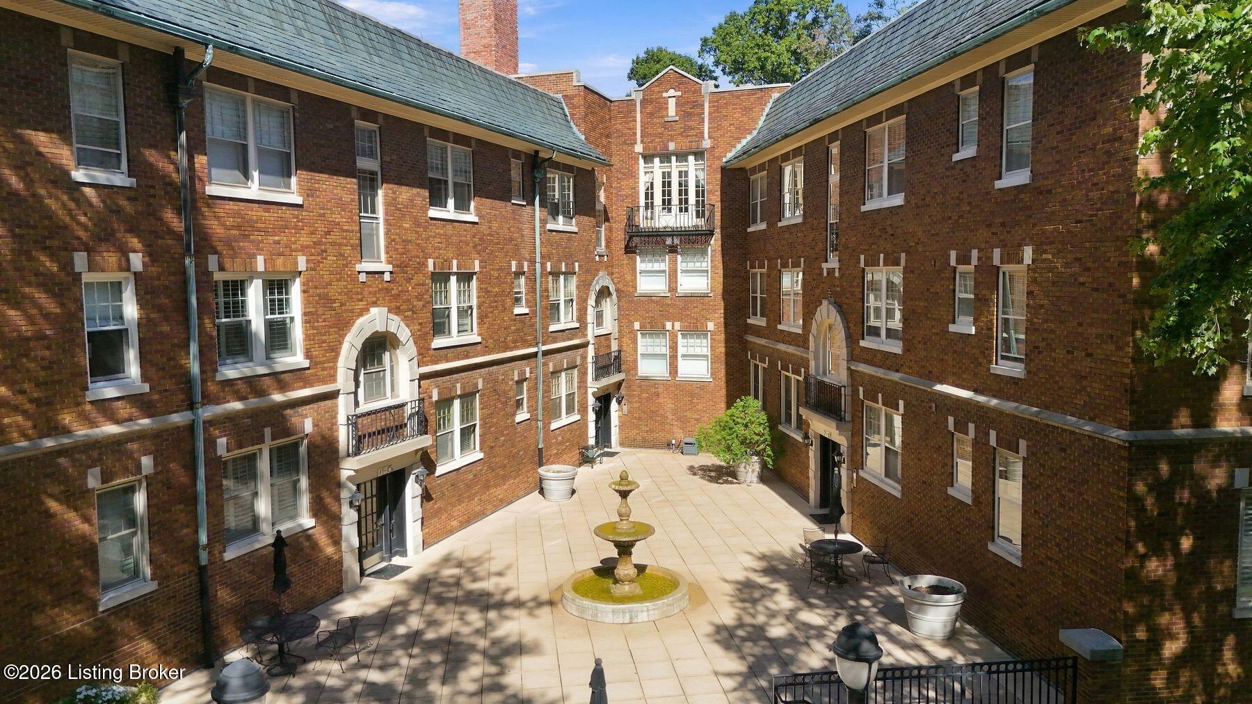 1601 Spring Dr 10 Property Photo 20