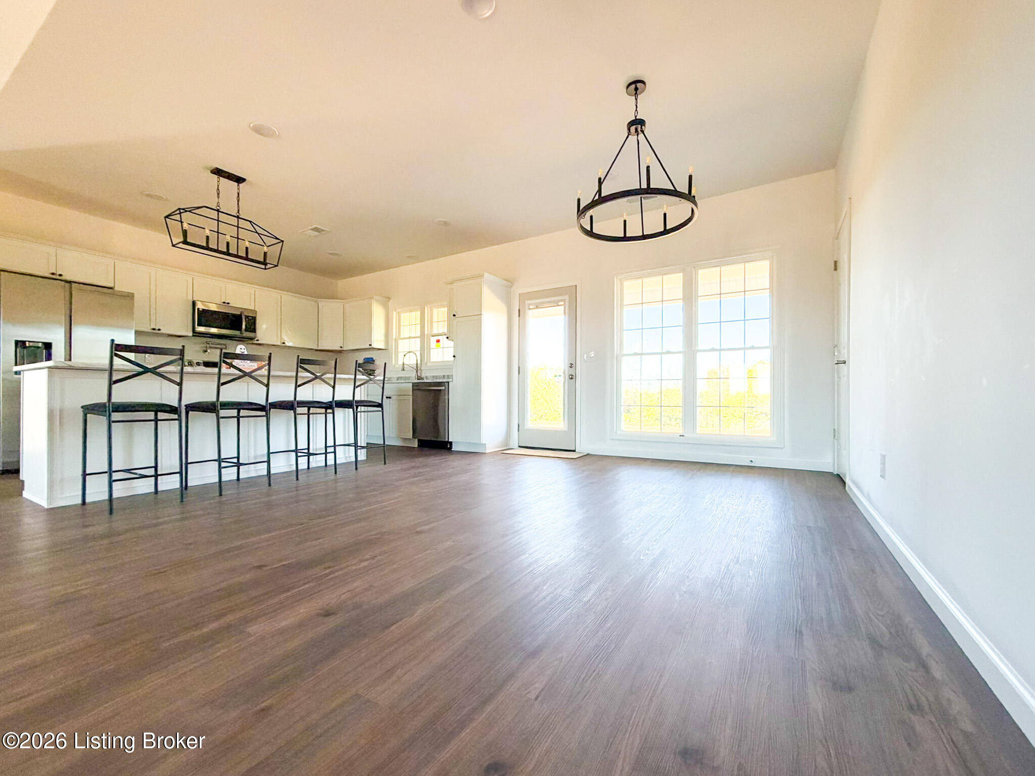 10188 Mt Eden Rd Property Photo 13