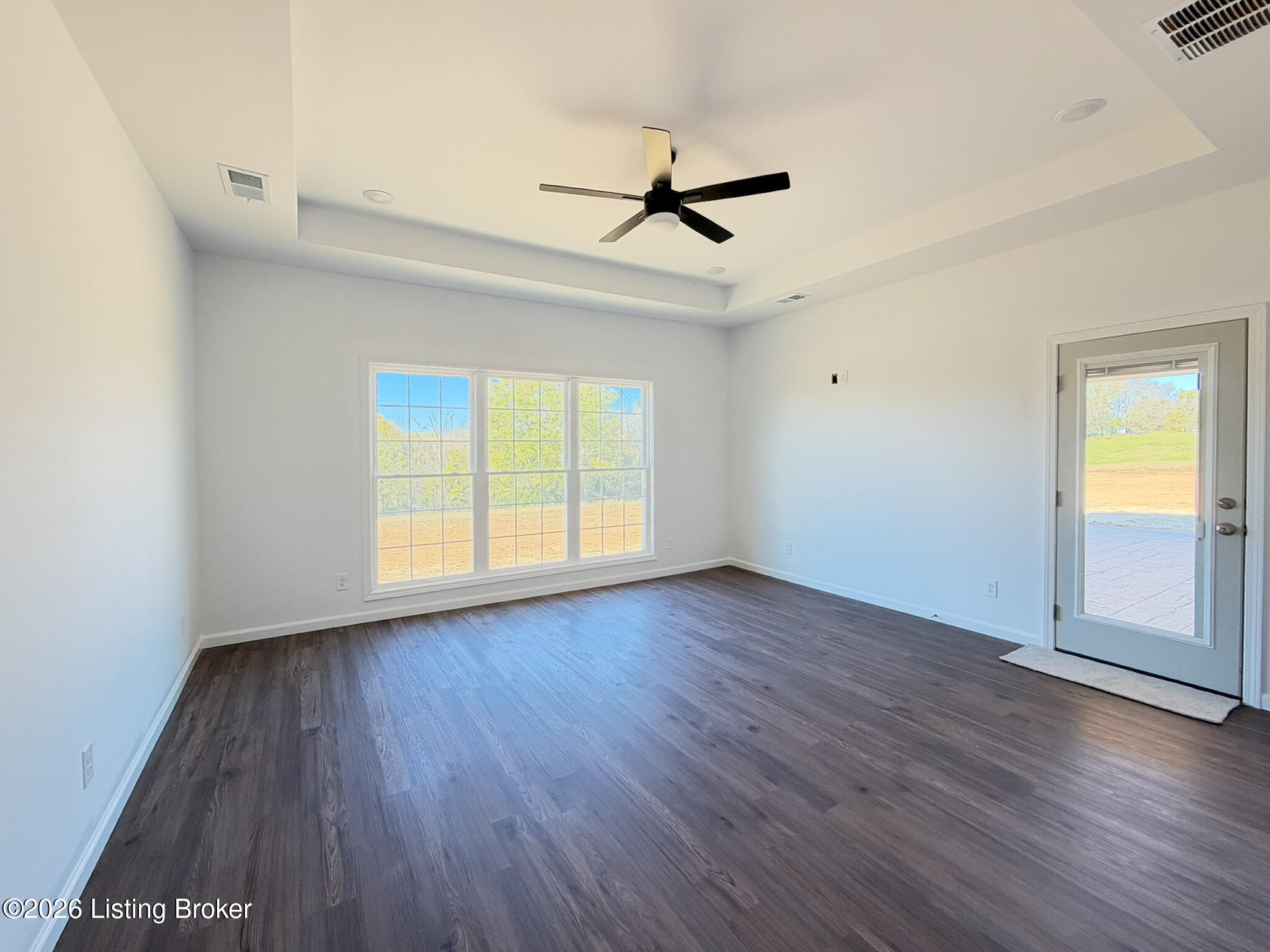 10188 Mt Eden Rd Property Photo 16