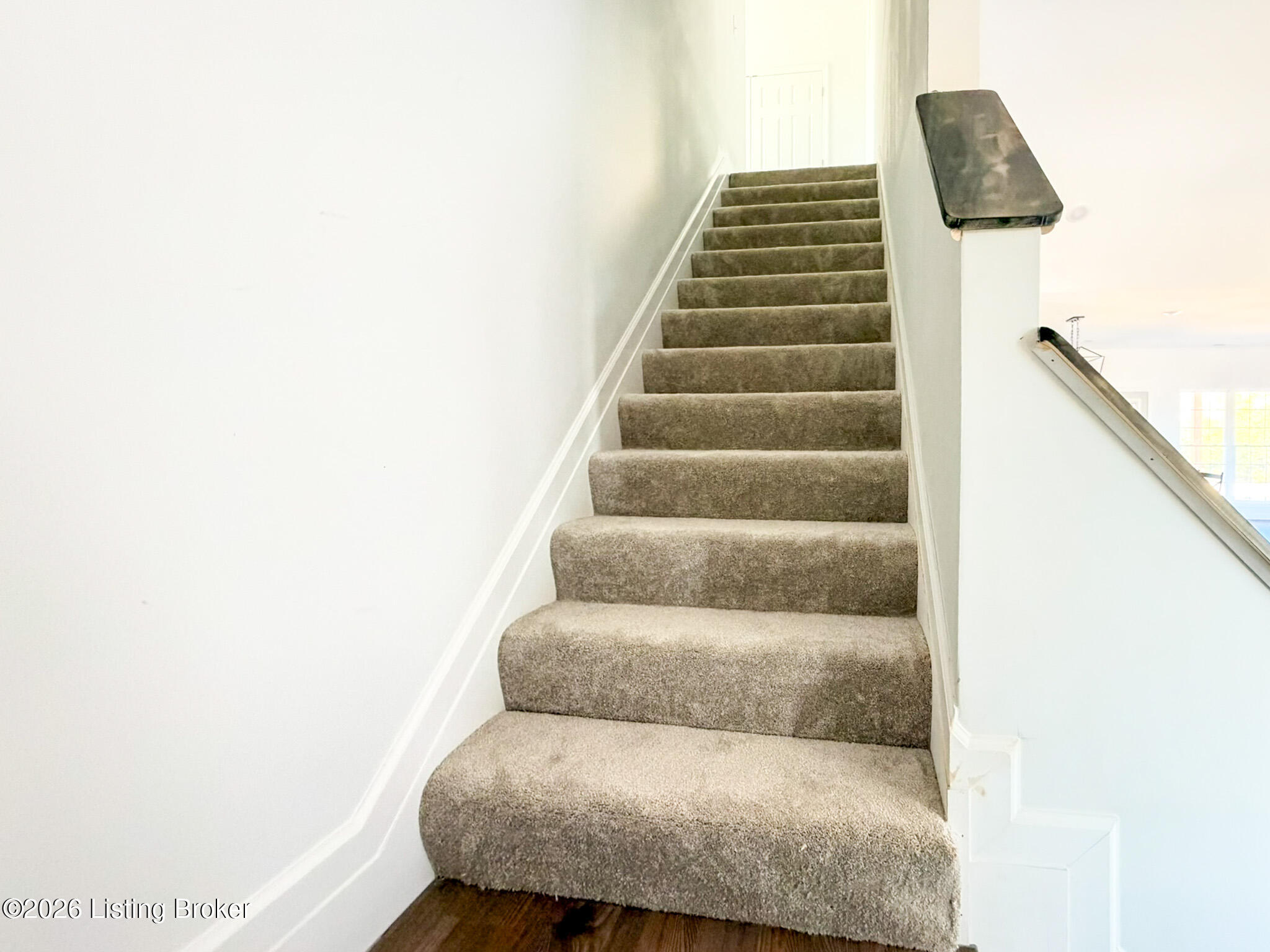 10188 Mt Eden Rd Property Photo 31