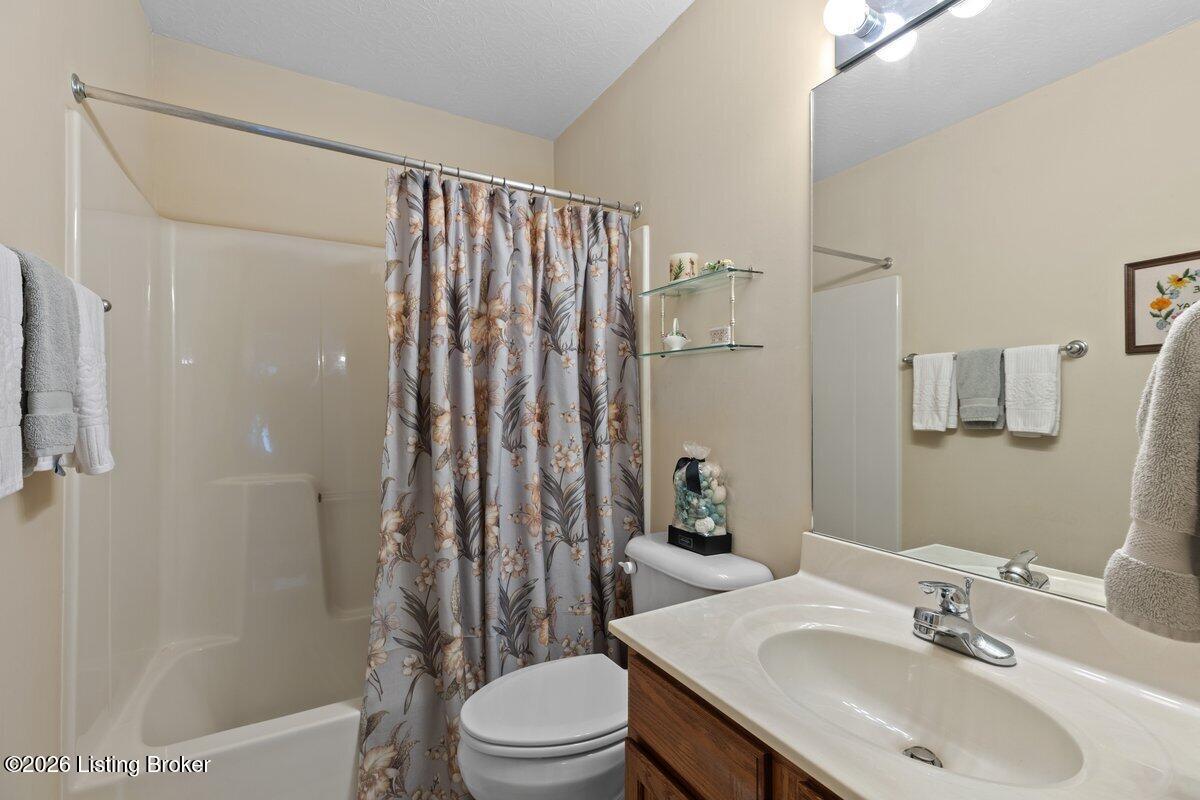 8315 Eagle Creek Dr Property Photo 17