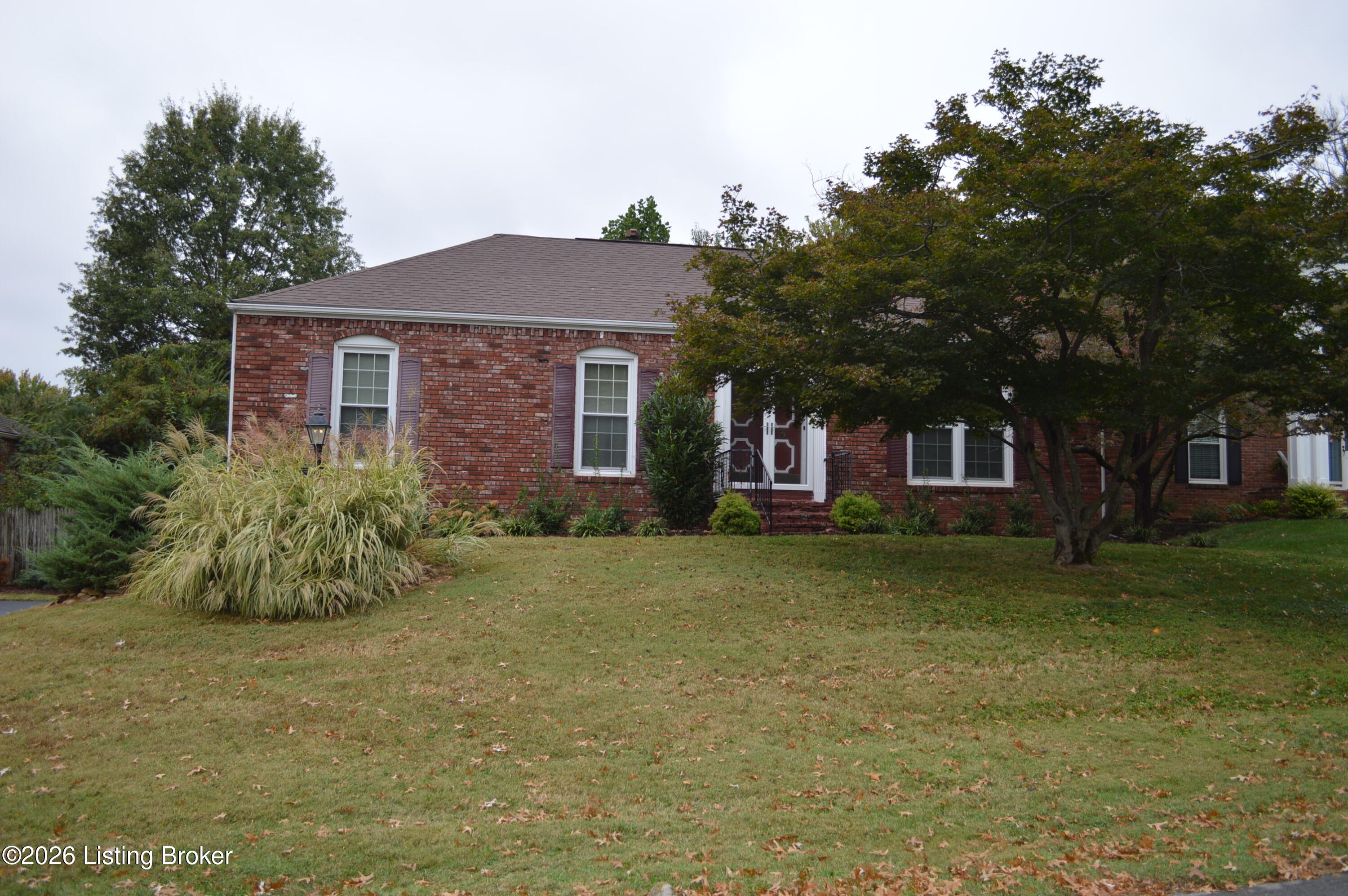 8905 Largo Ct Property Photo 1