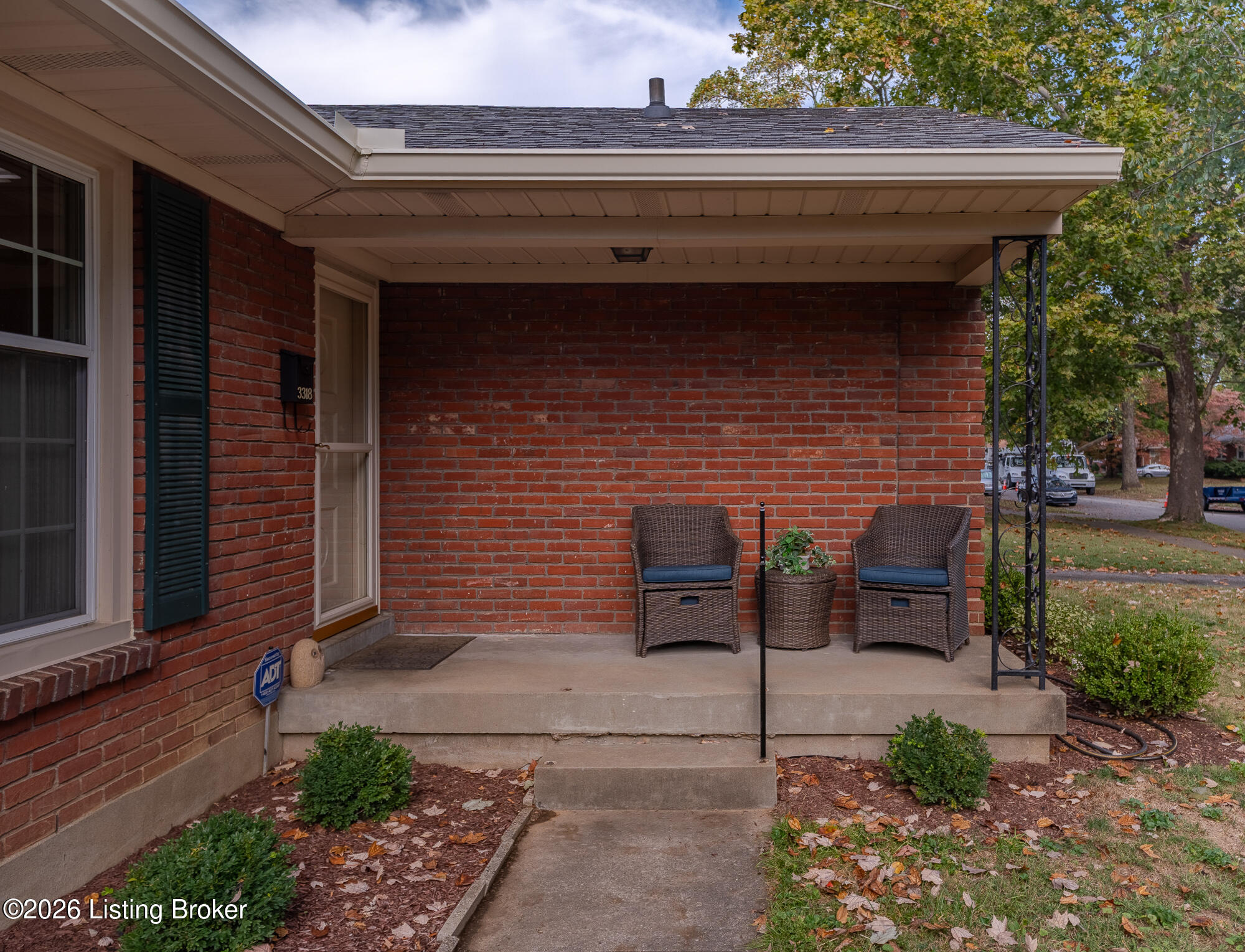 3318 Cawein Way Property Photo 5