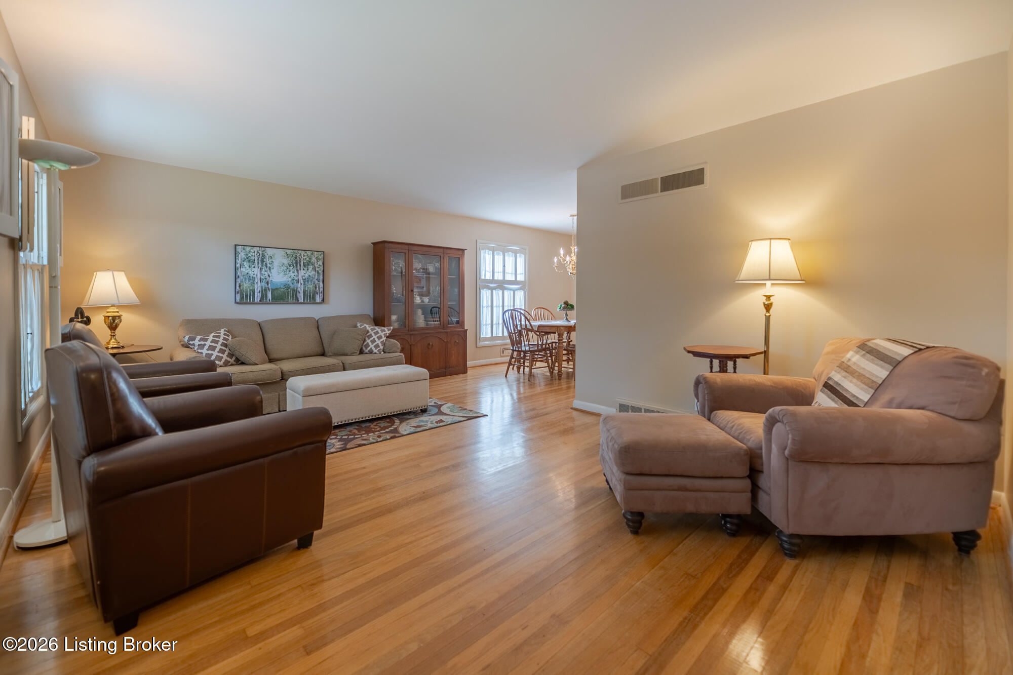 3318 Cawein Way Property Photo 6