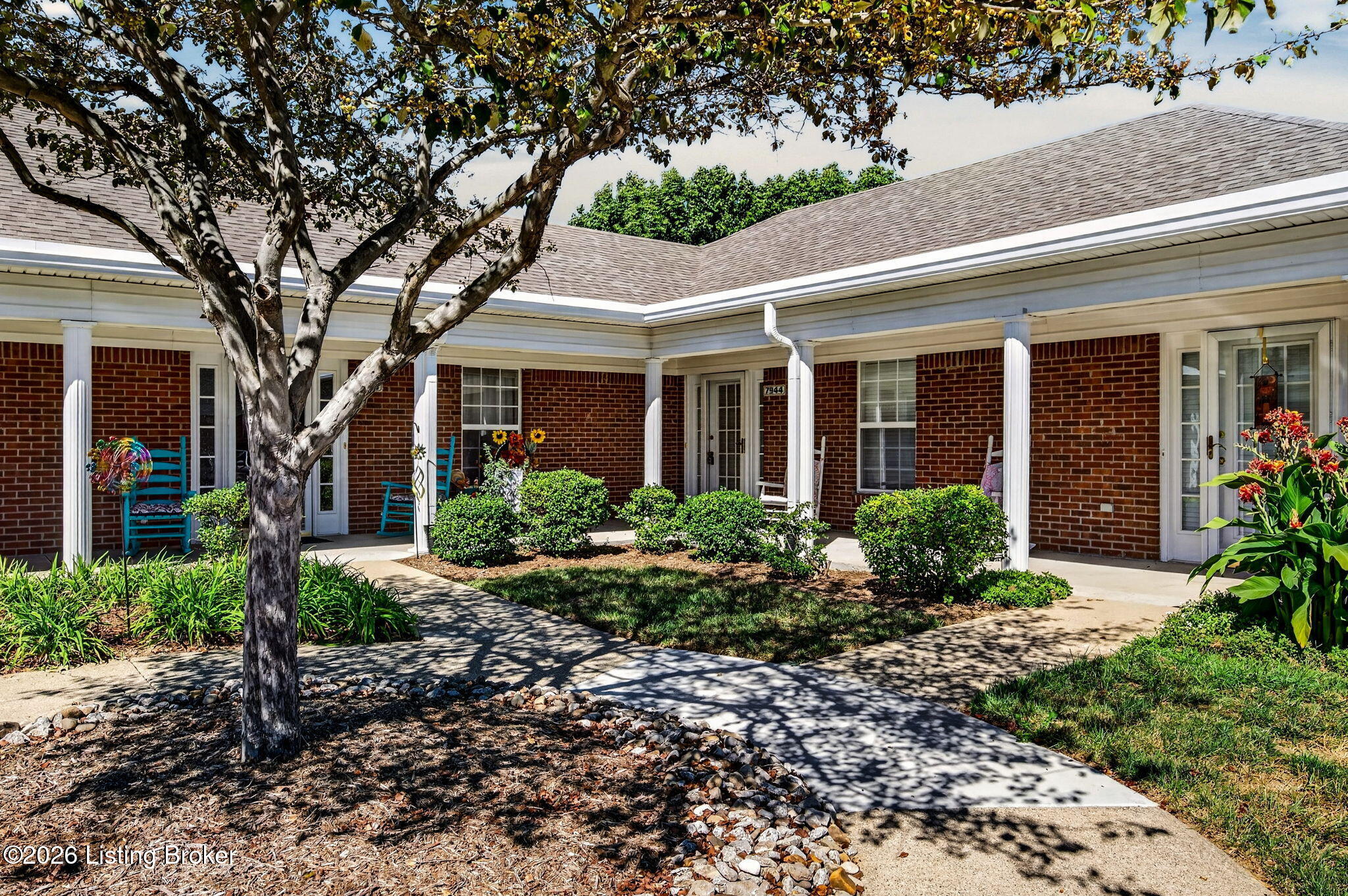 7944 Stovall Ct Property Photo 1