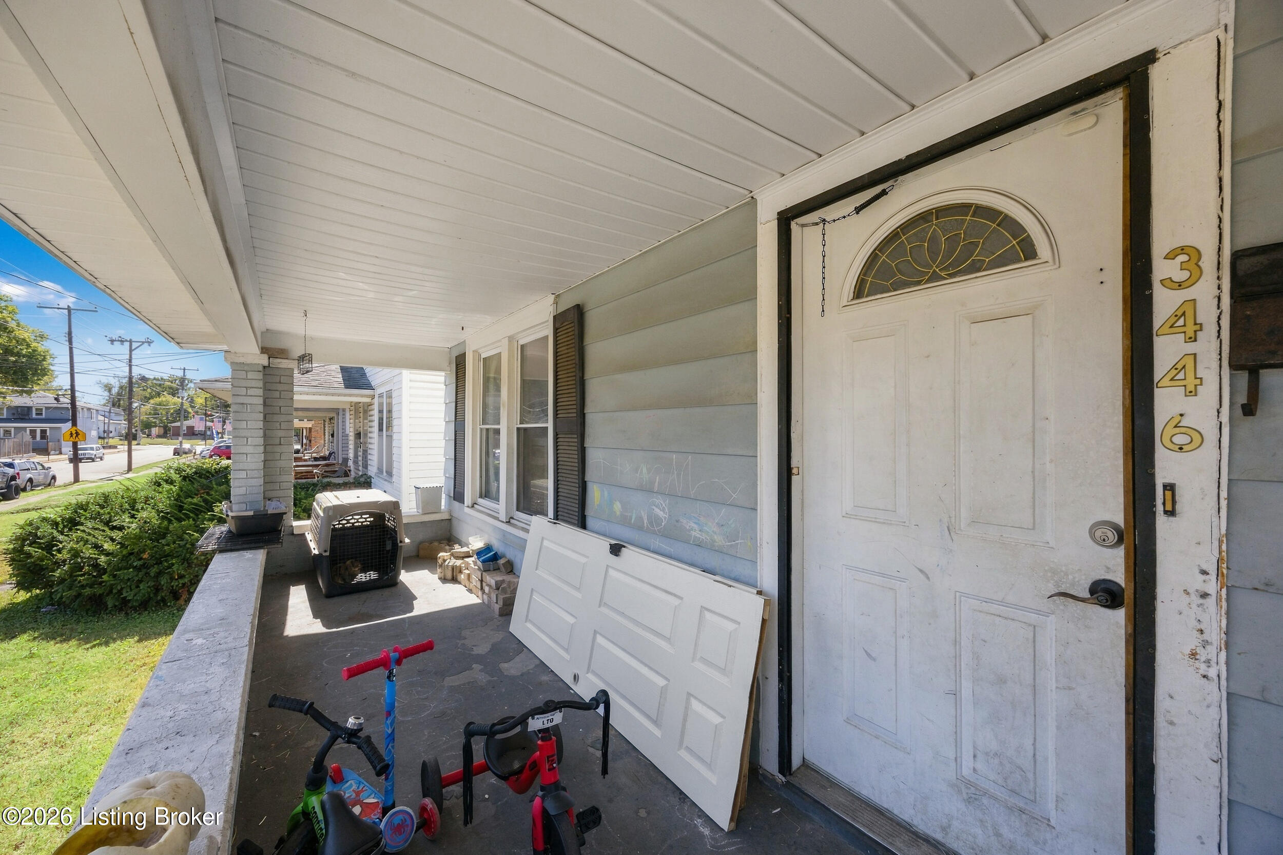 3446 Powell Ave Property Photo 3