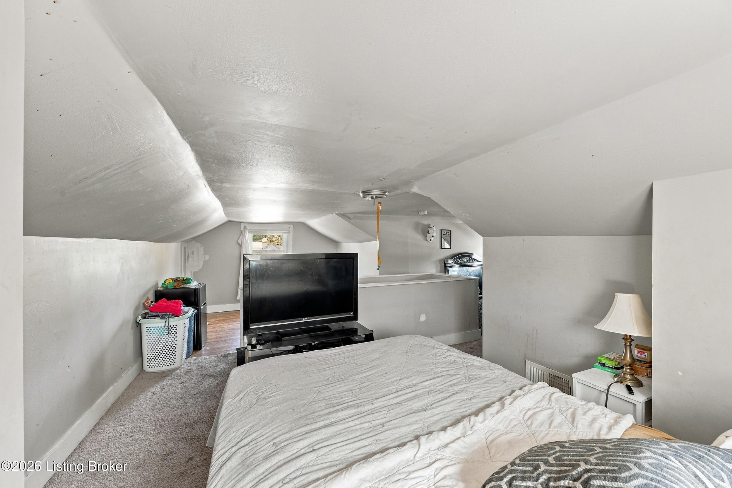 3446 Powell Ave Property Photo 17