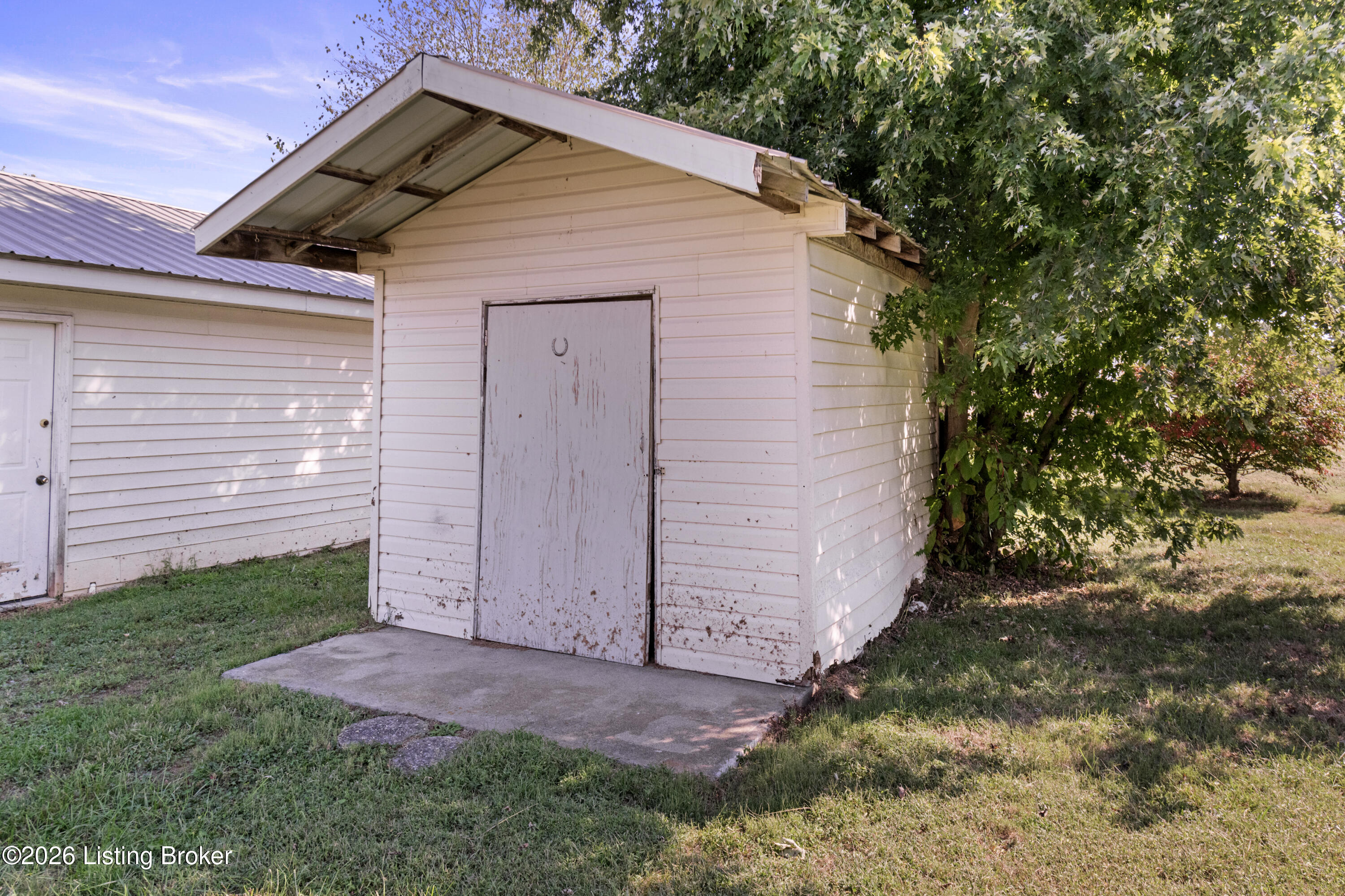 1177 Holy Cross Rd Property Photo 44