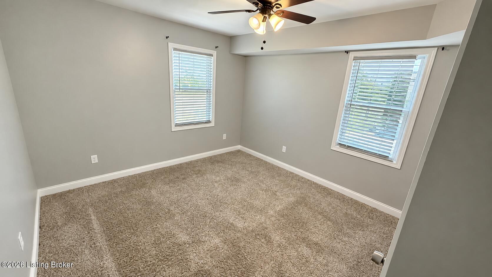 4216 Grand Ave Property Photo 5