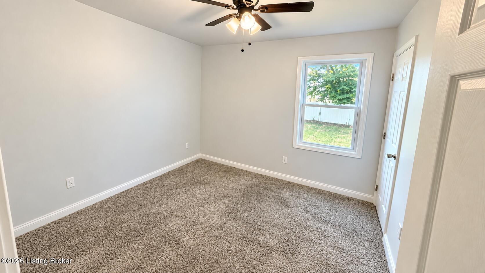 4216 Grand Ave Property Photo 6