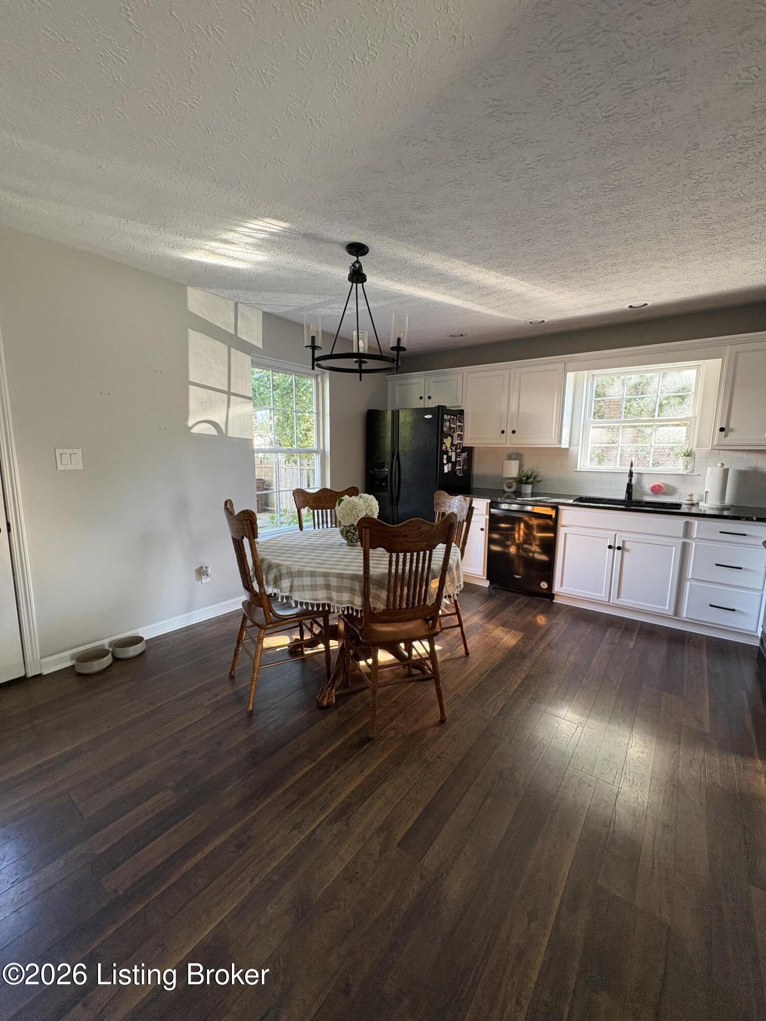 408 Love Ave Property Photo 20