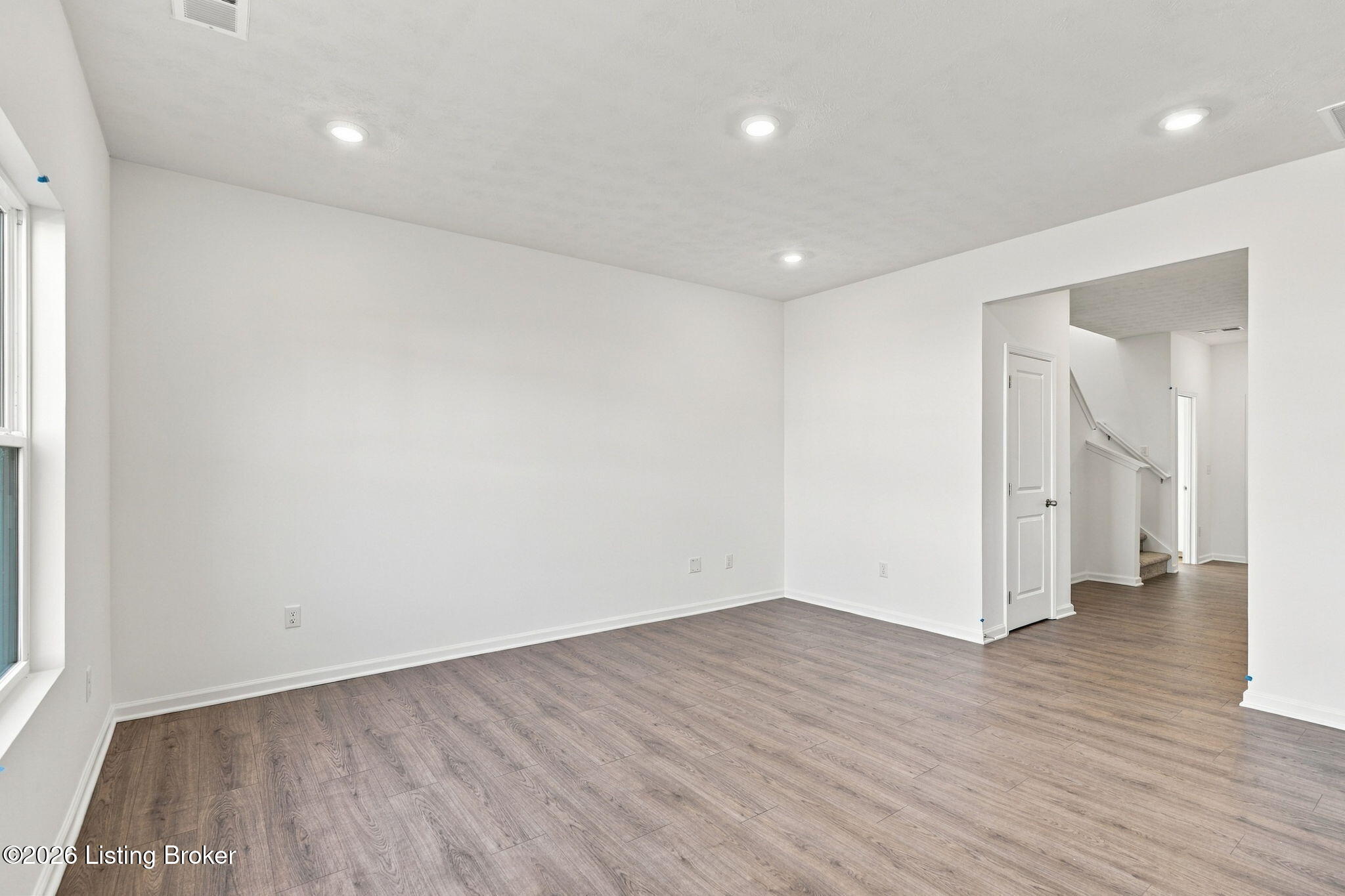 5009 Irwin Way Property Photo 7