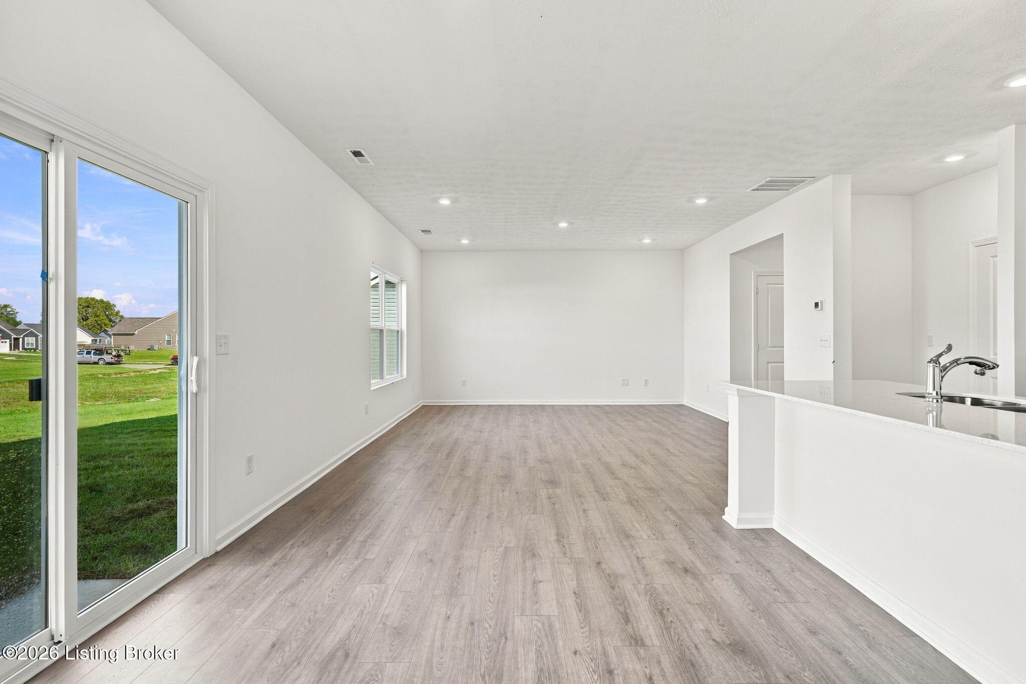 5009 Irwin Way Property Photo 9