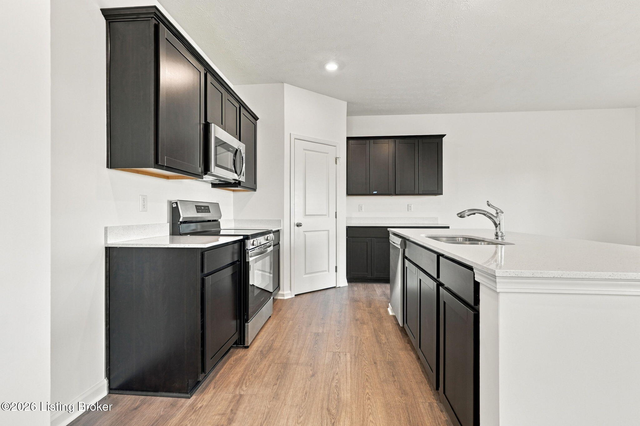 5009 Irwin Way Property Photo 13