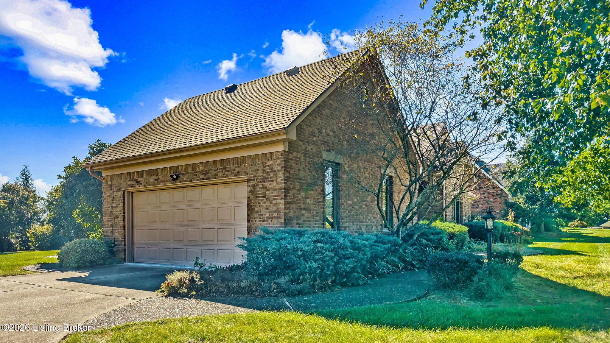 156 Willow Wood Dr Property Photo 11