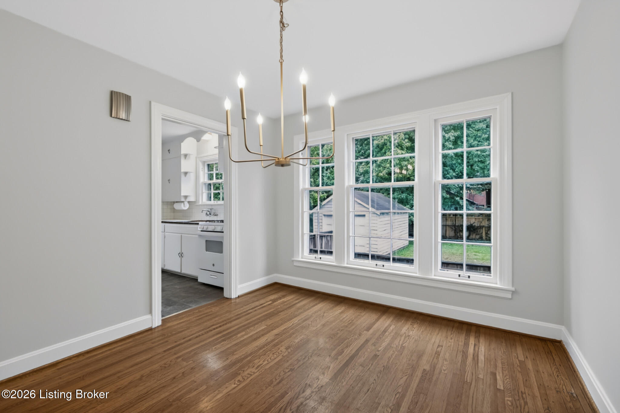 4016 Hycliffe Ave Property Photo 11