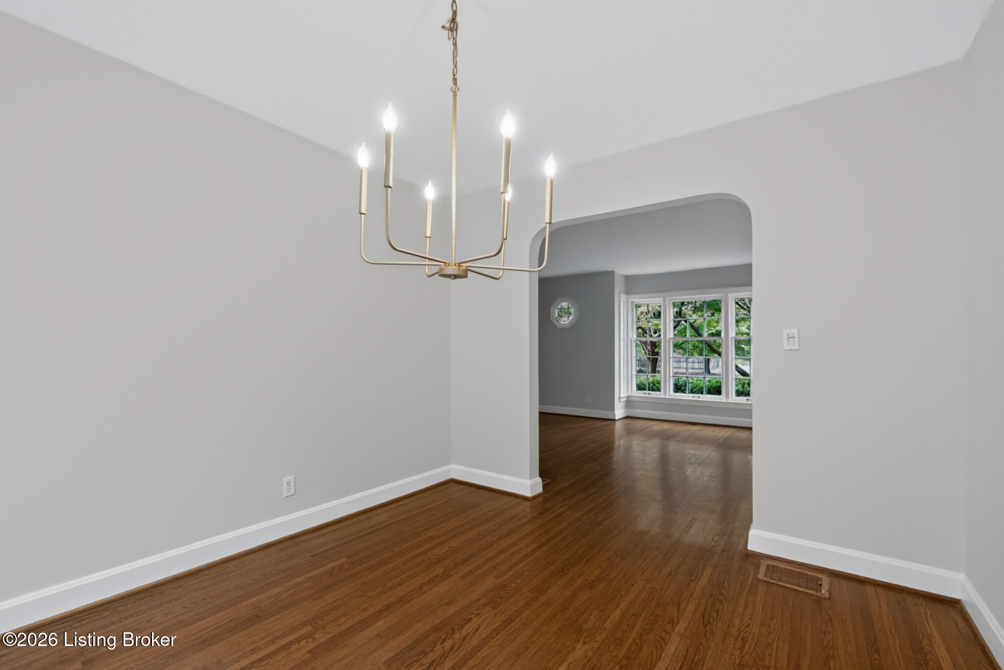 4016 Hycliffe Ave Property Photo 12