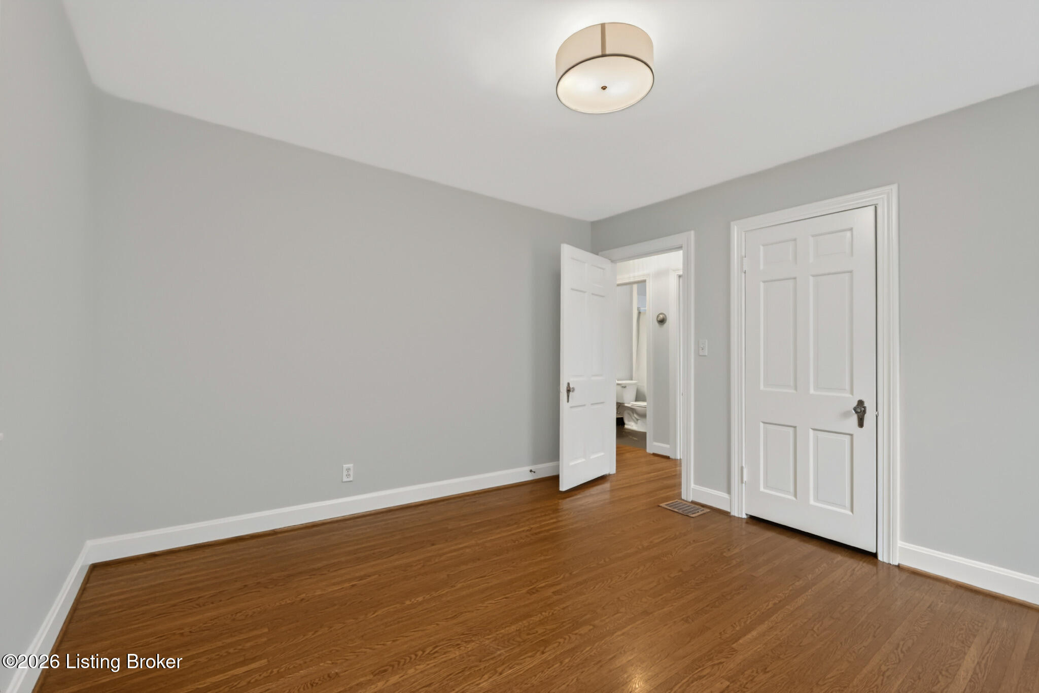 4016 Hycliffe Ave Property Photo 19