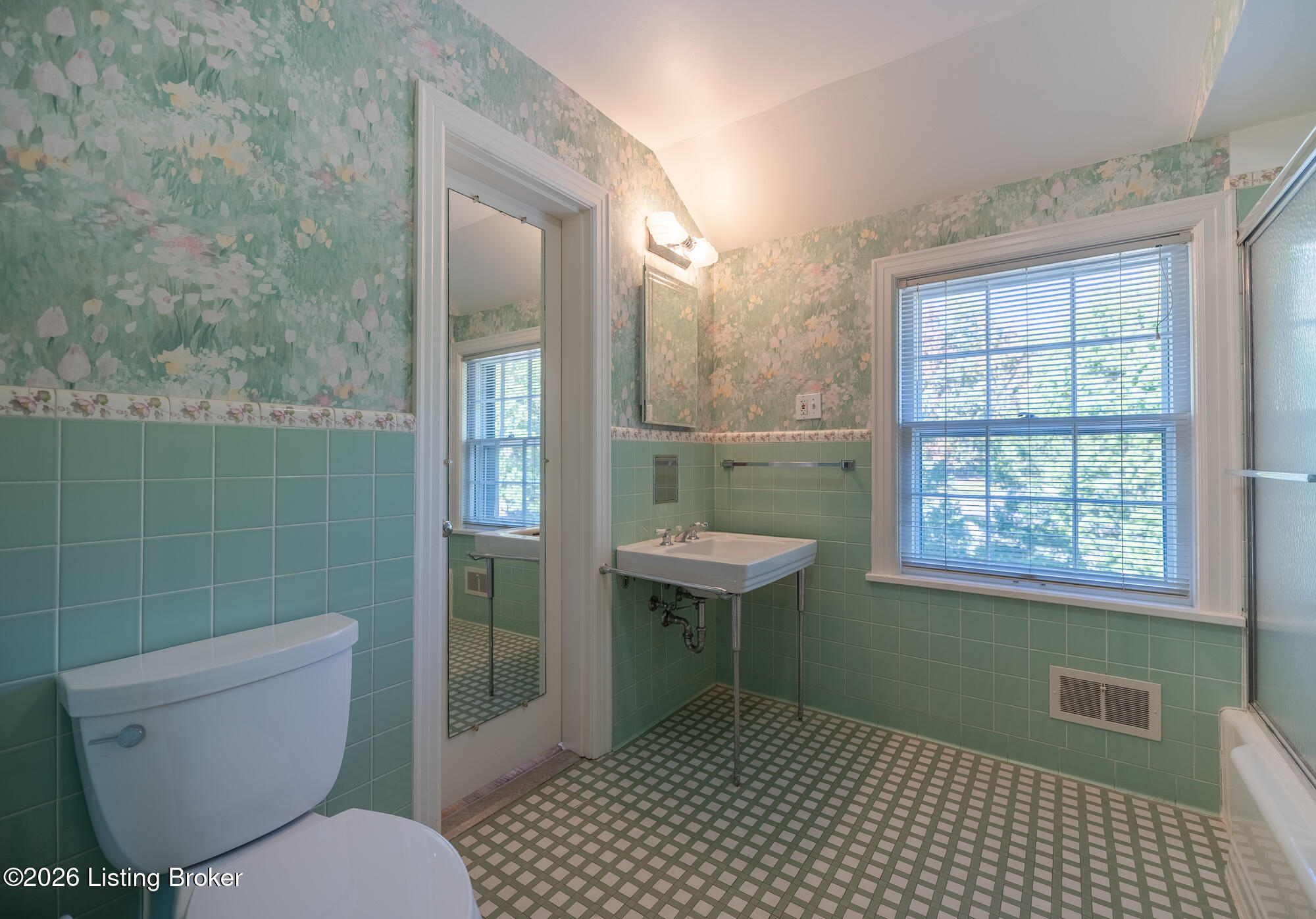 2406 Gray Fox Rd Property Photo 32