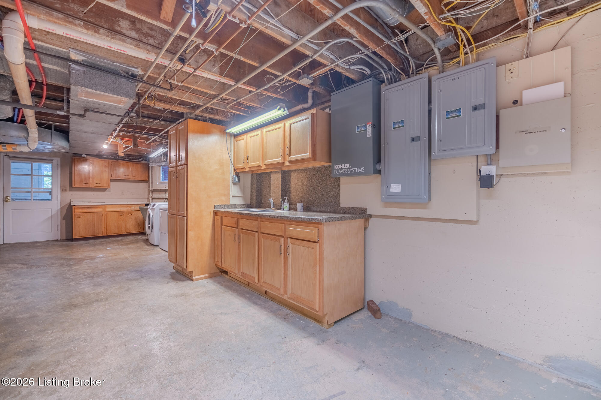 2406 Gray Fox Rd Property Photo 44