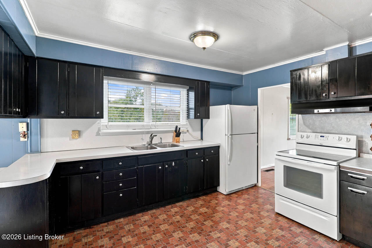 6204/6206 Briscoe Ln Property Photo 18