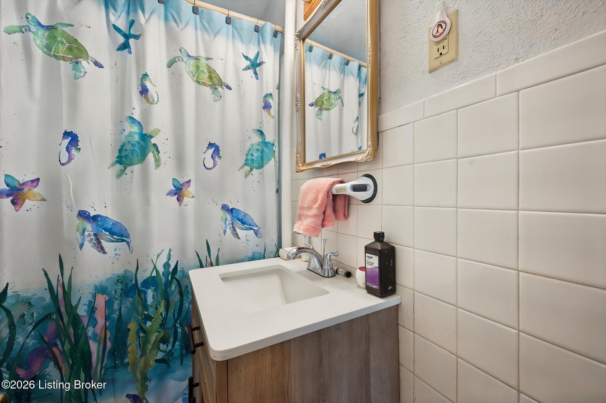 177 Eastview Cir Property Photo 7