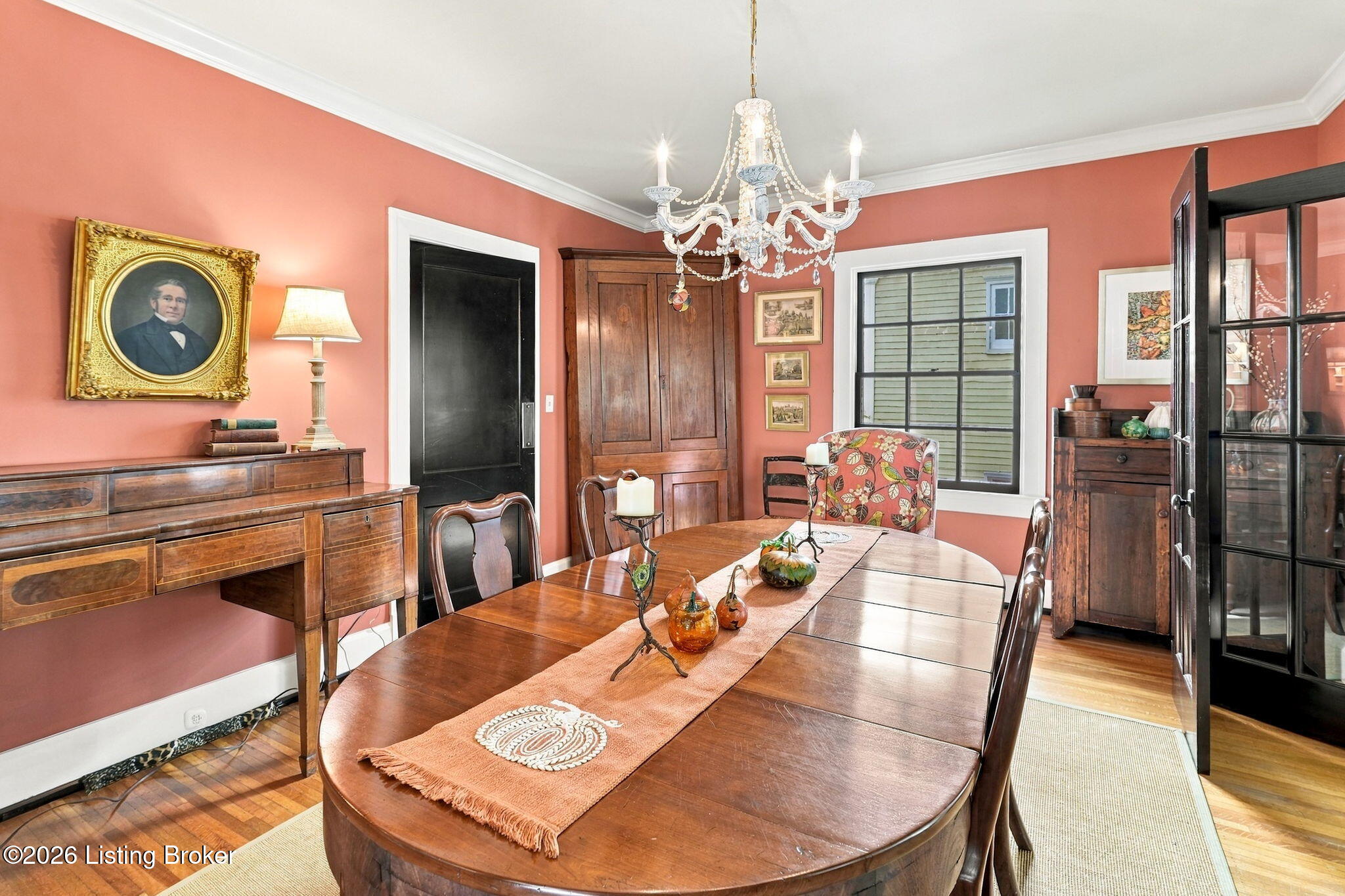 32 Eastover Ct Property Photo 10