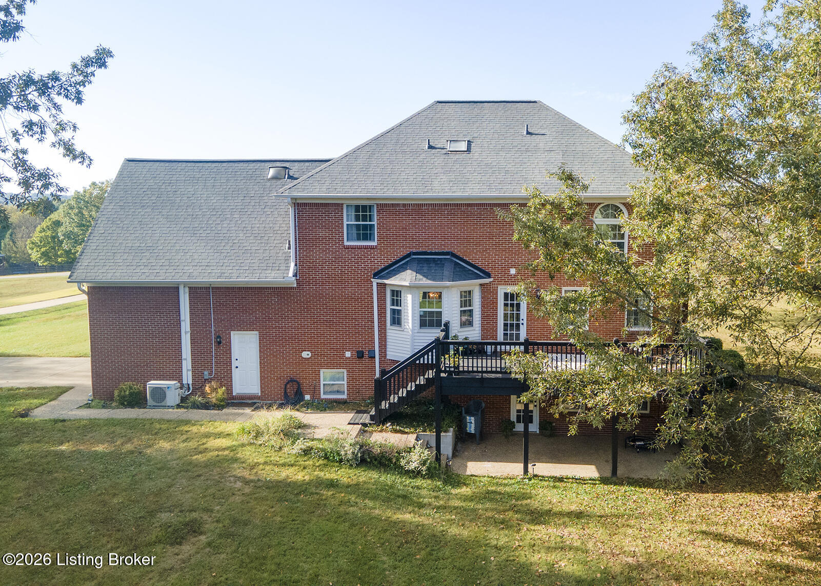 11408 Easum Rd Property Photo 9