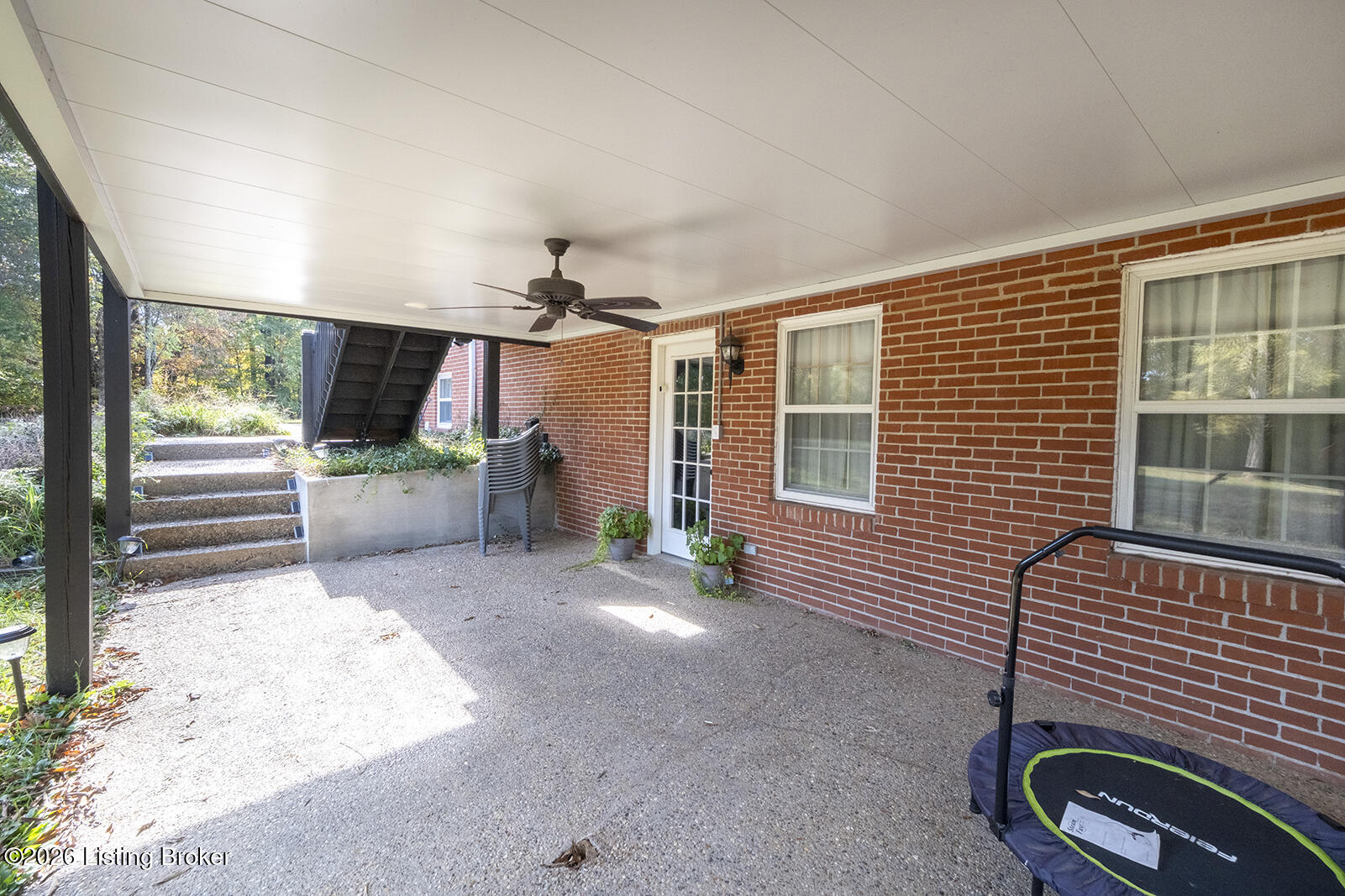 11408 Easum Rd Property Photo 17