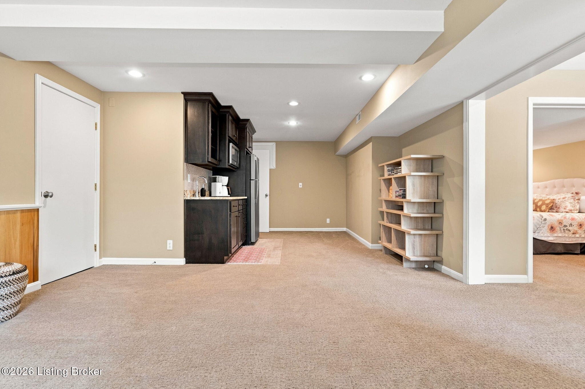 2811 Alta Vista Ct Property Photo 11