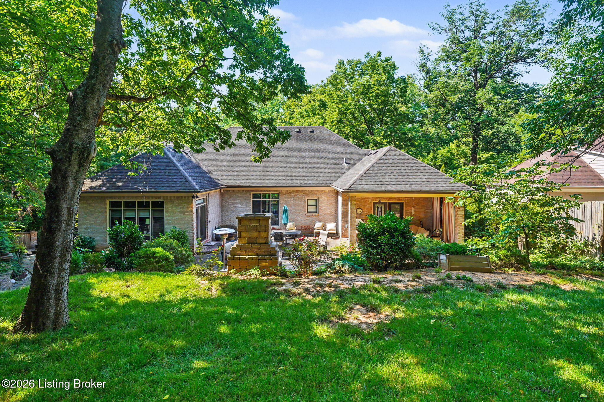 2811 Alta Vista Ct Property Photo 38