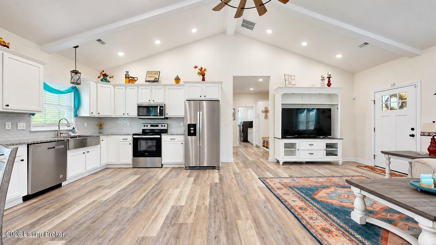 13964 Deerfield Property Photo 8