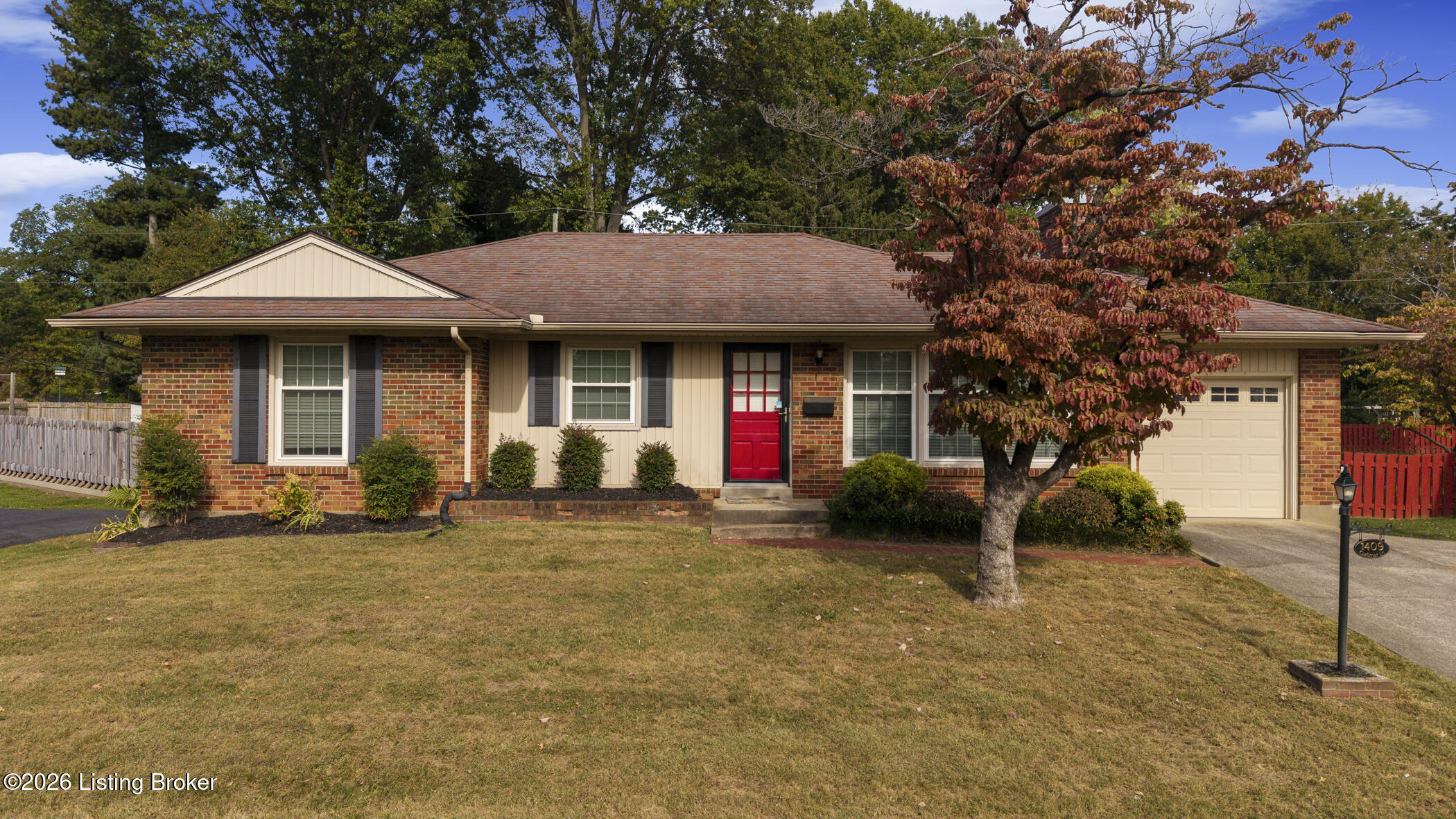 1409 Carlimar Ln Property Photo 1