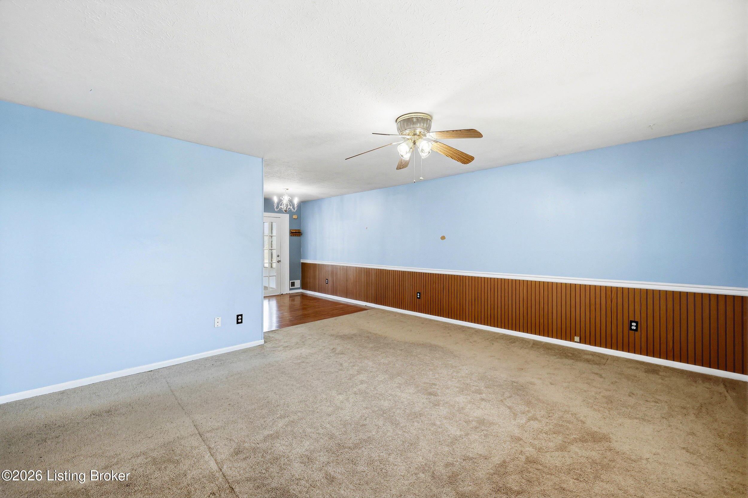 182 Meadowbrook Dr Property Photo 14