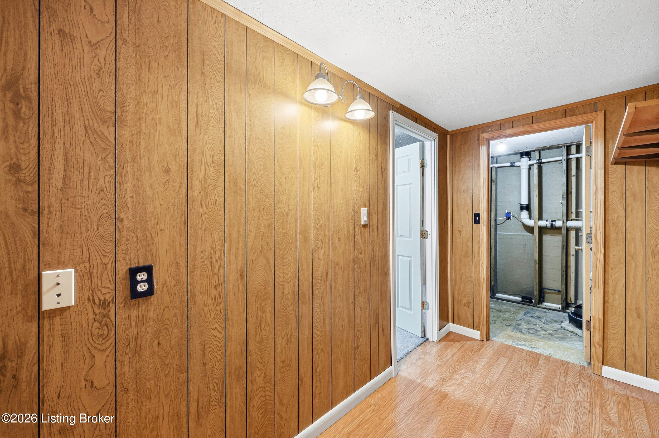 182 Meadowbrook Dr Property Photo 33
