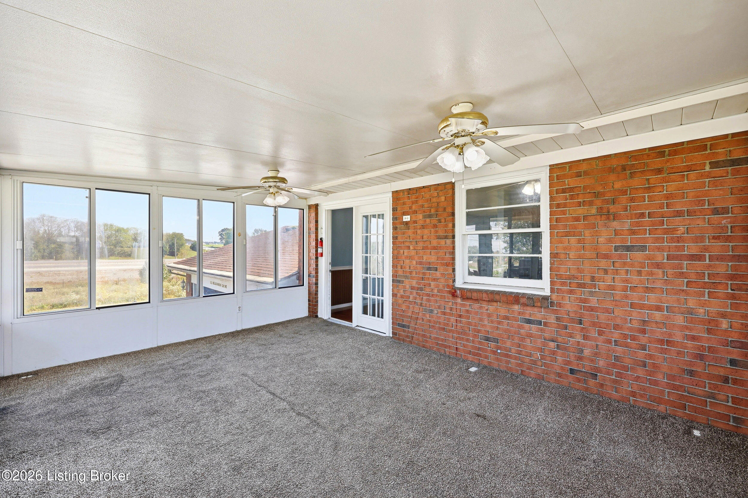 182 Meadowbrook Dr Property Photo 37