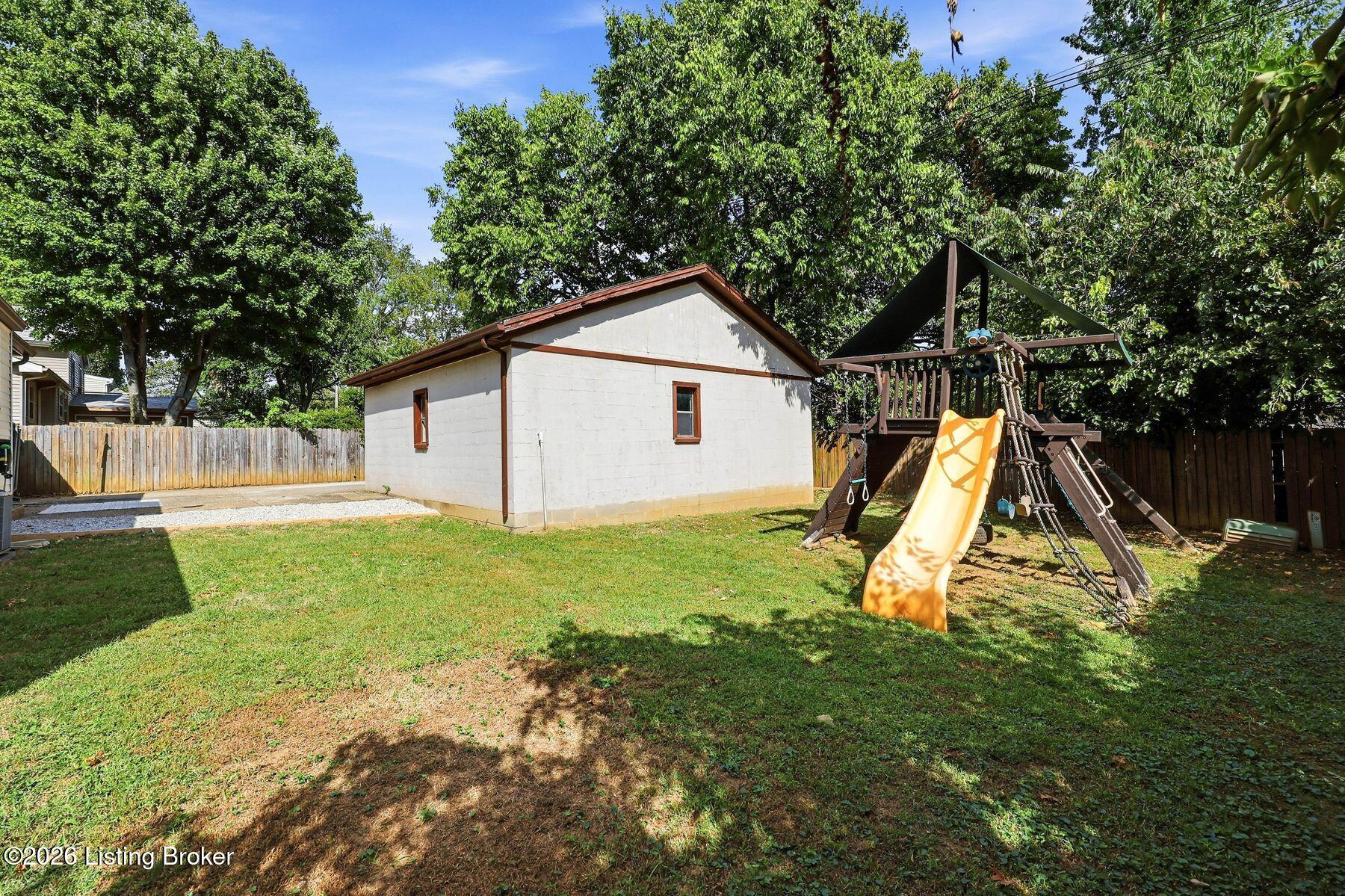 4607 Haeringdon Dr Property Photo 26