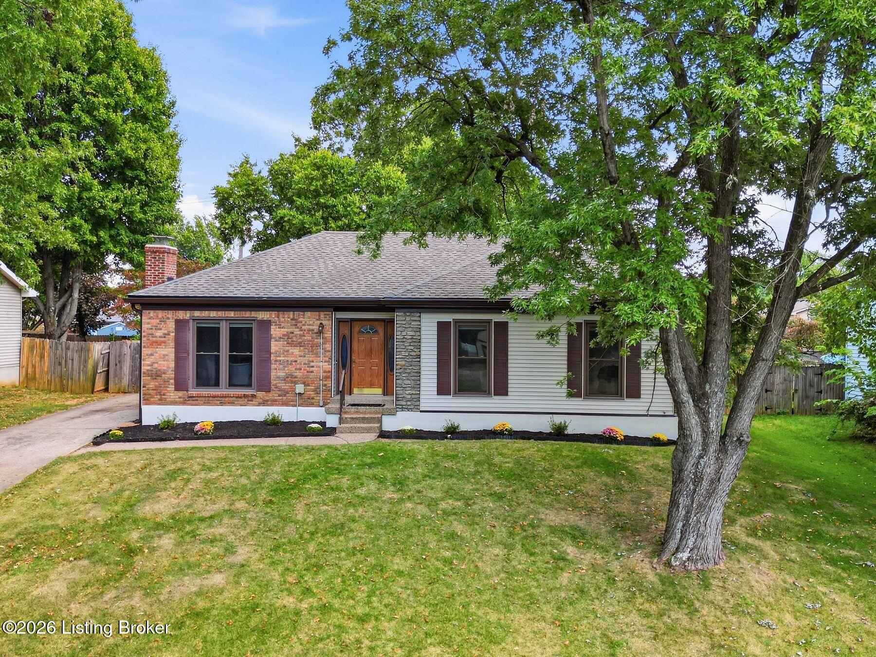 4607 Haeringdon Dr Property Photo 28