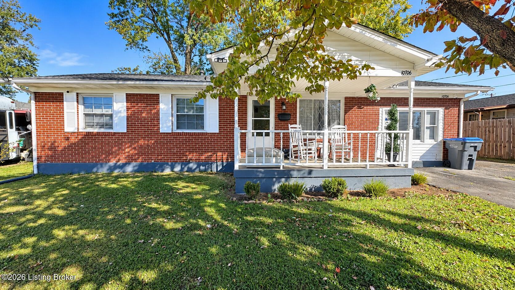 10706 Milwaukee Way Property Photo 1