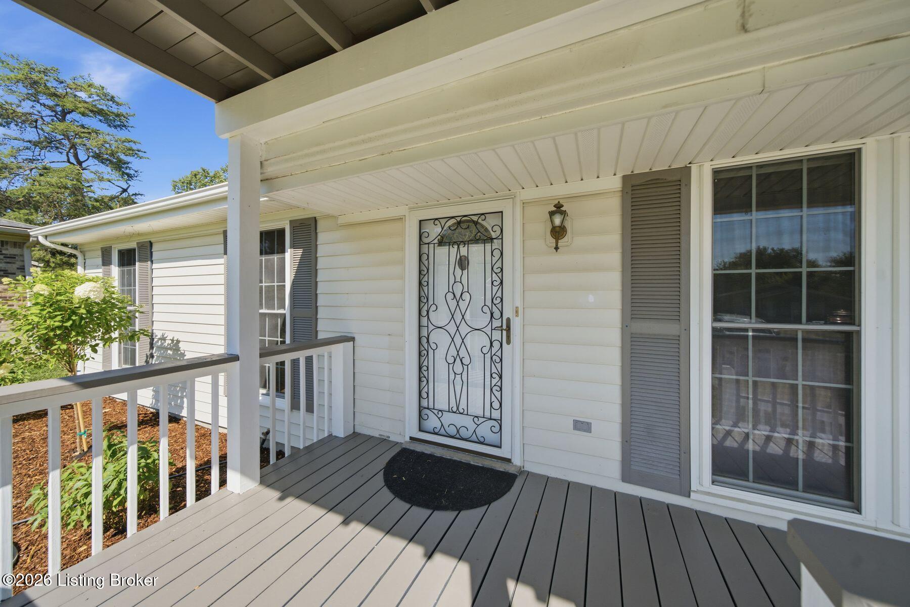 1608 Rhode Ct Property Photo 6