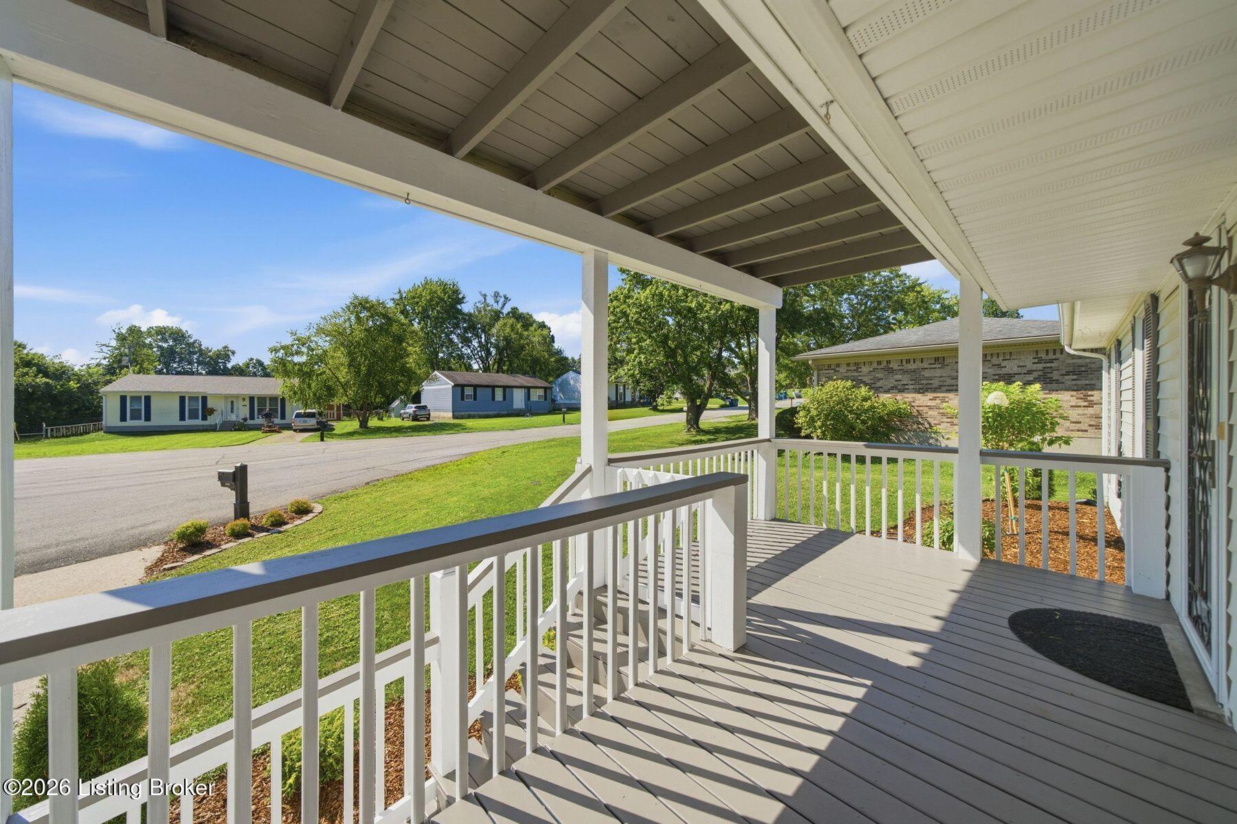 1608 Rhode Ct Property Photo 7
