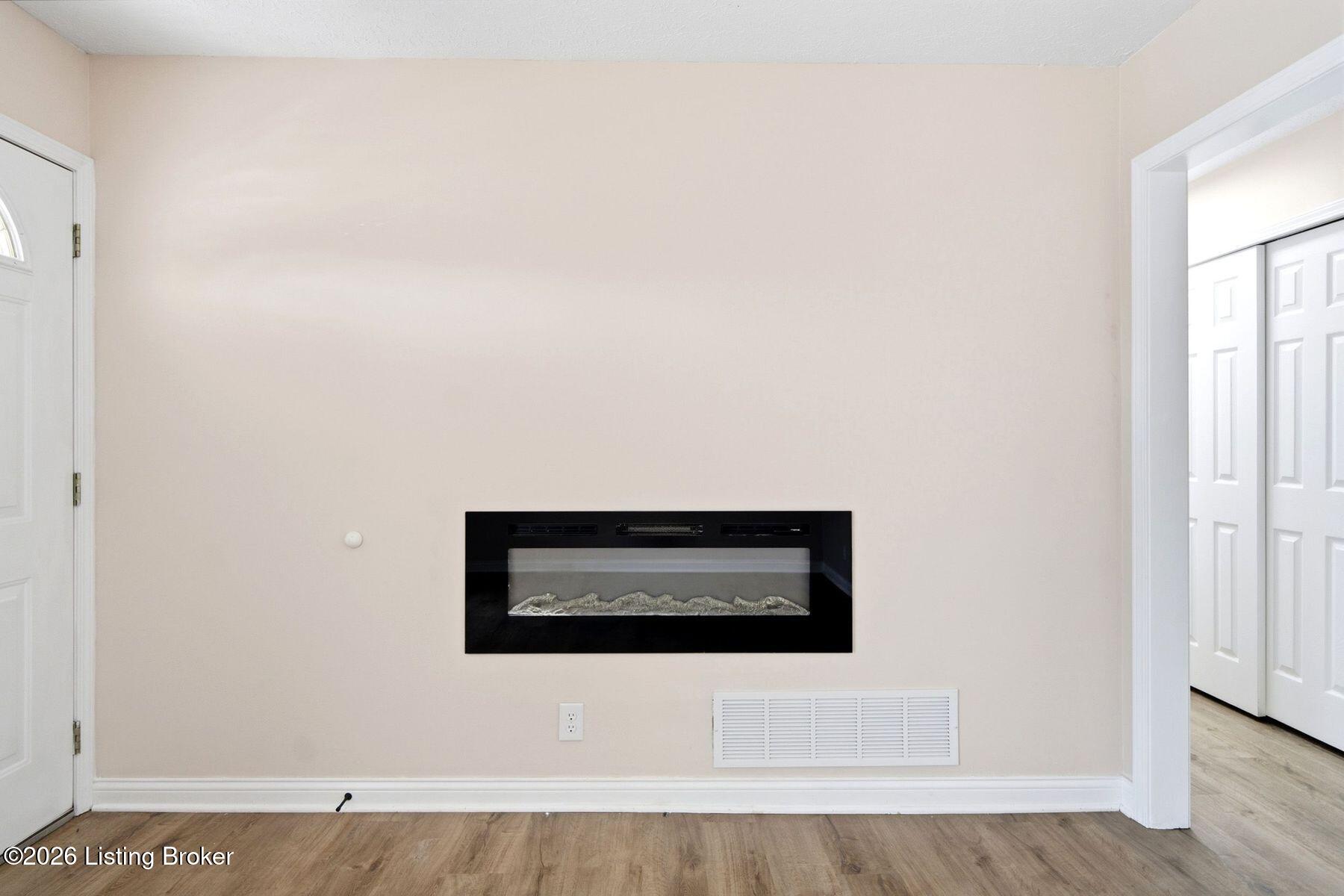 1608 Rhode Ct Property Photo 12