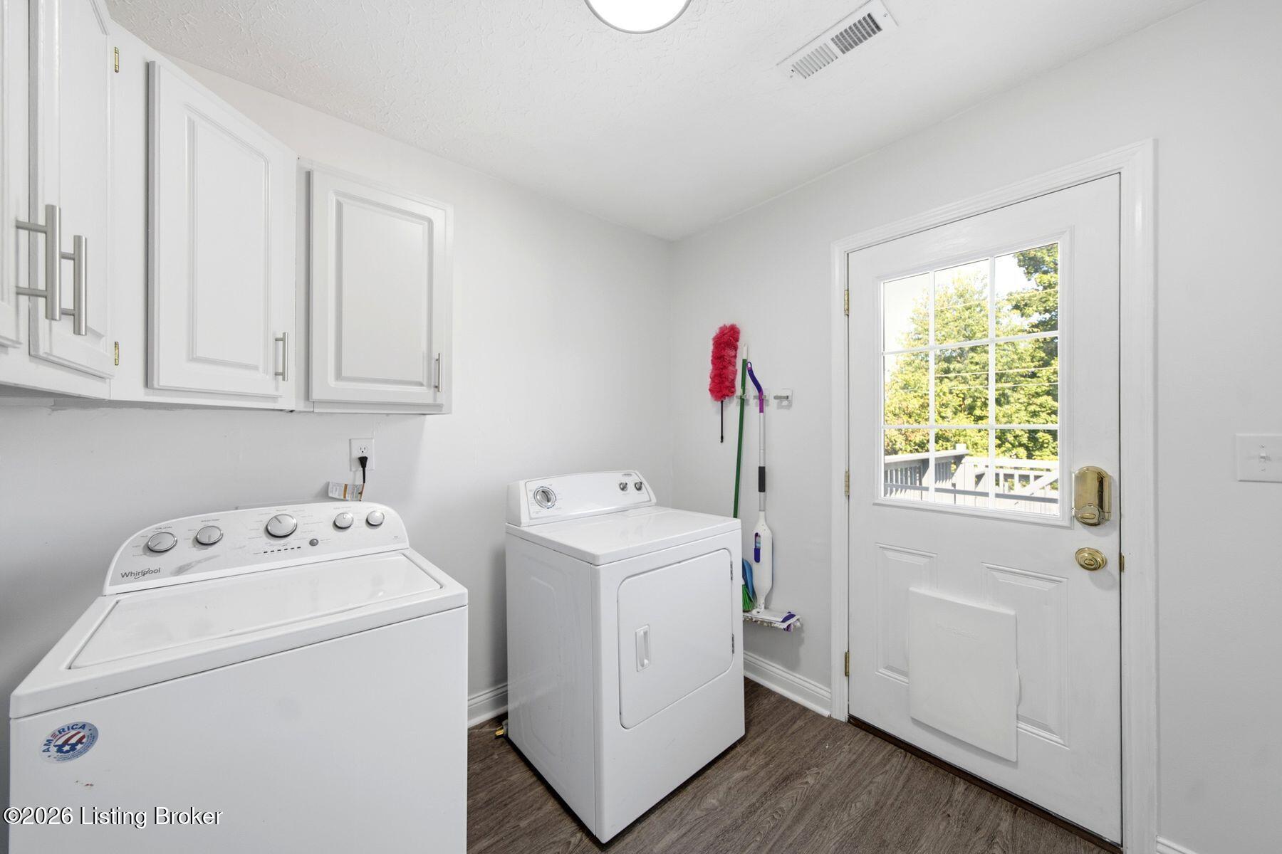 1608 Rhode Ct Property Photo 22