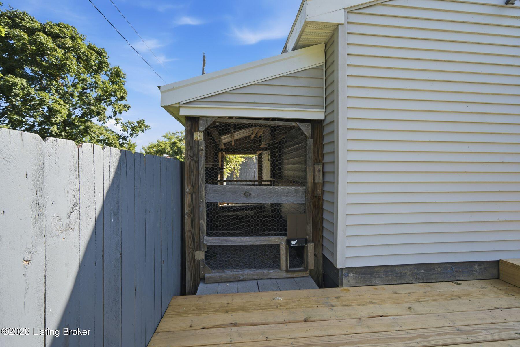 1608 Rhode Ct Property Photo 43