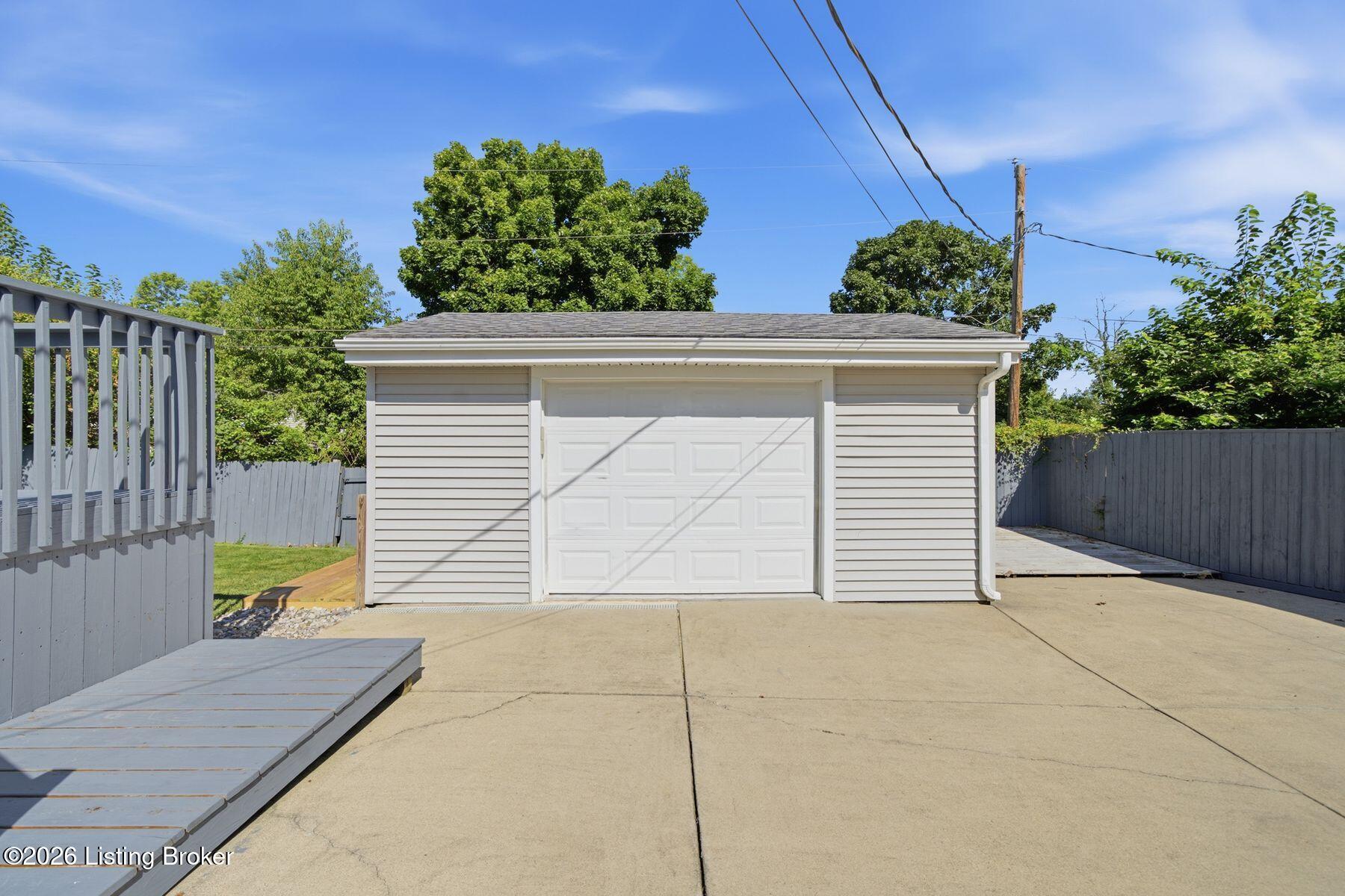 1608 Rhode Ct Property Photo 52