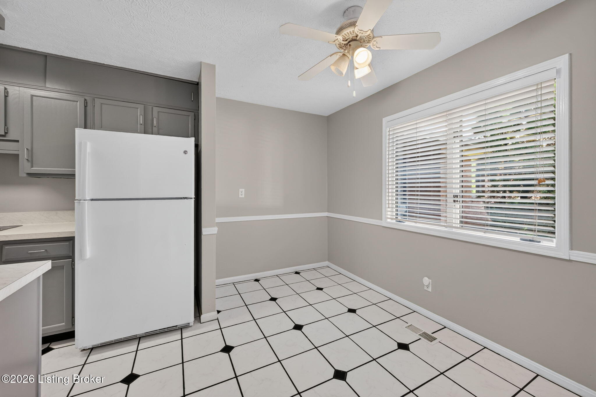 5608 Harrods Cove Property Photo 5