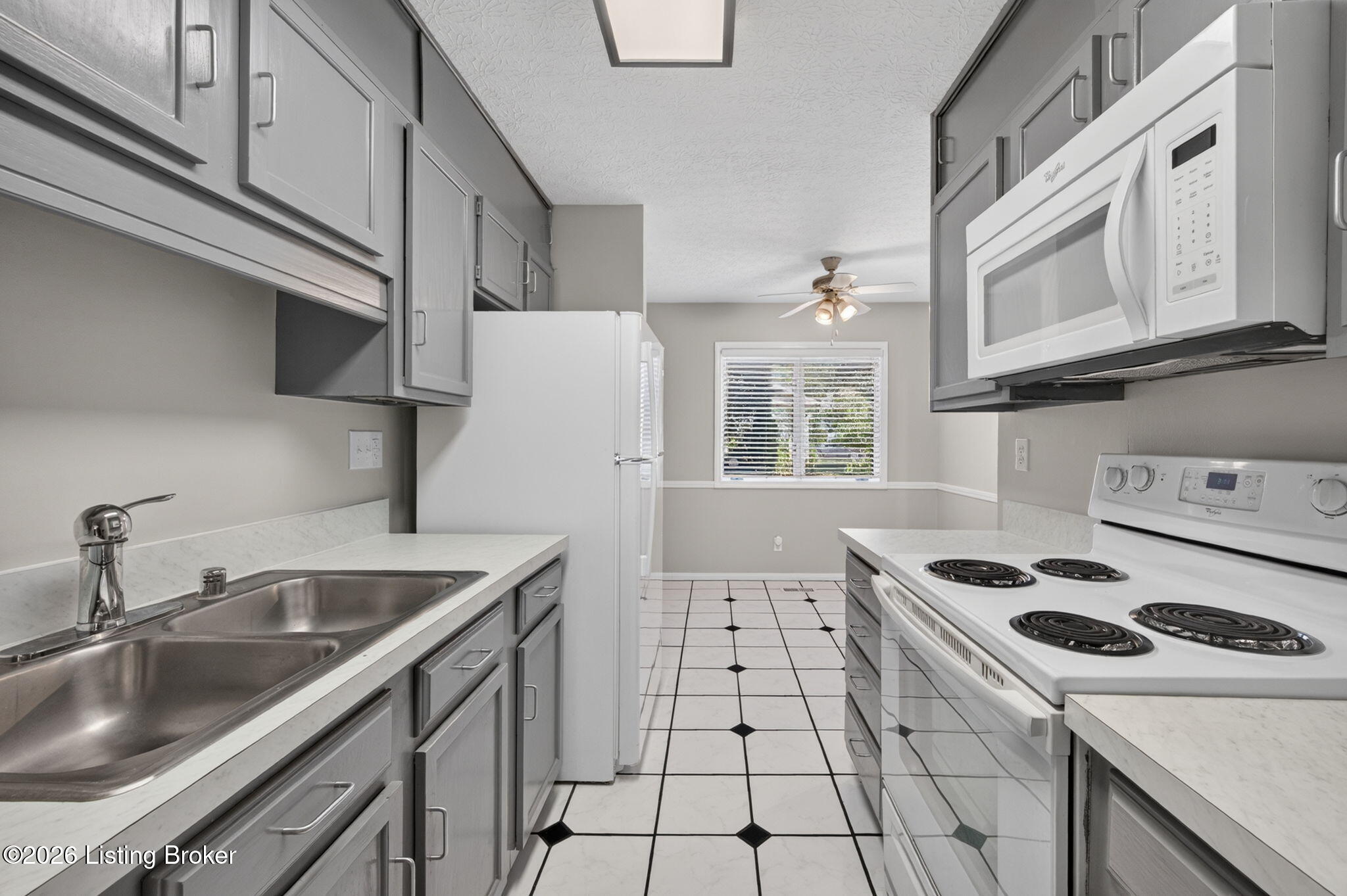 5608 Harrods Cove Property Photo 9